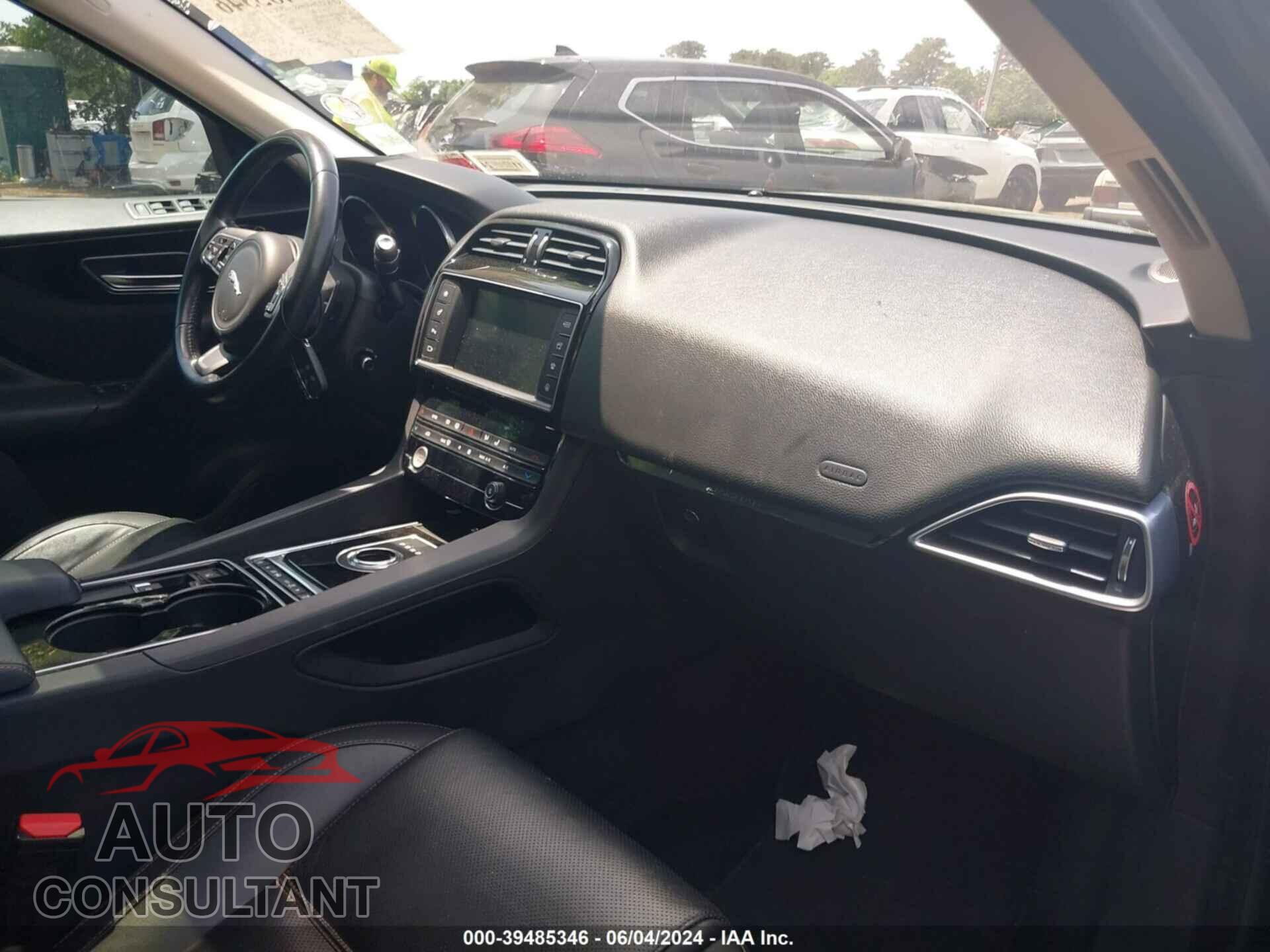 JAGUAR F-PACE 2017 - SADCK2BV7HA888090