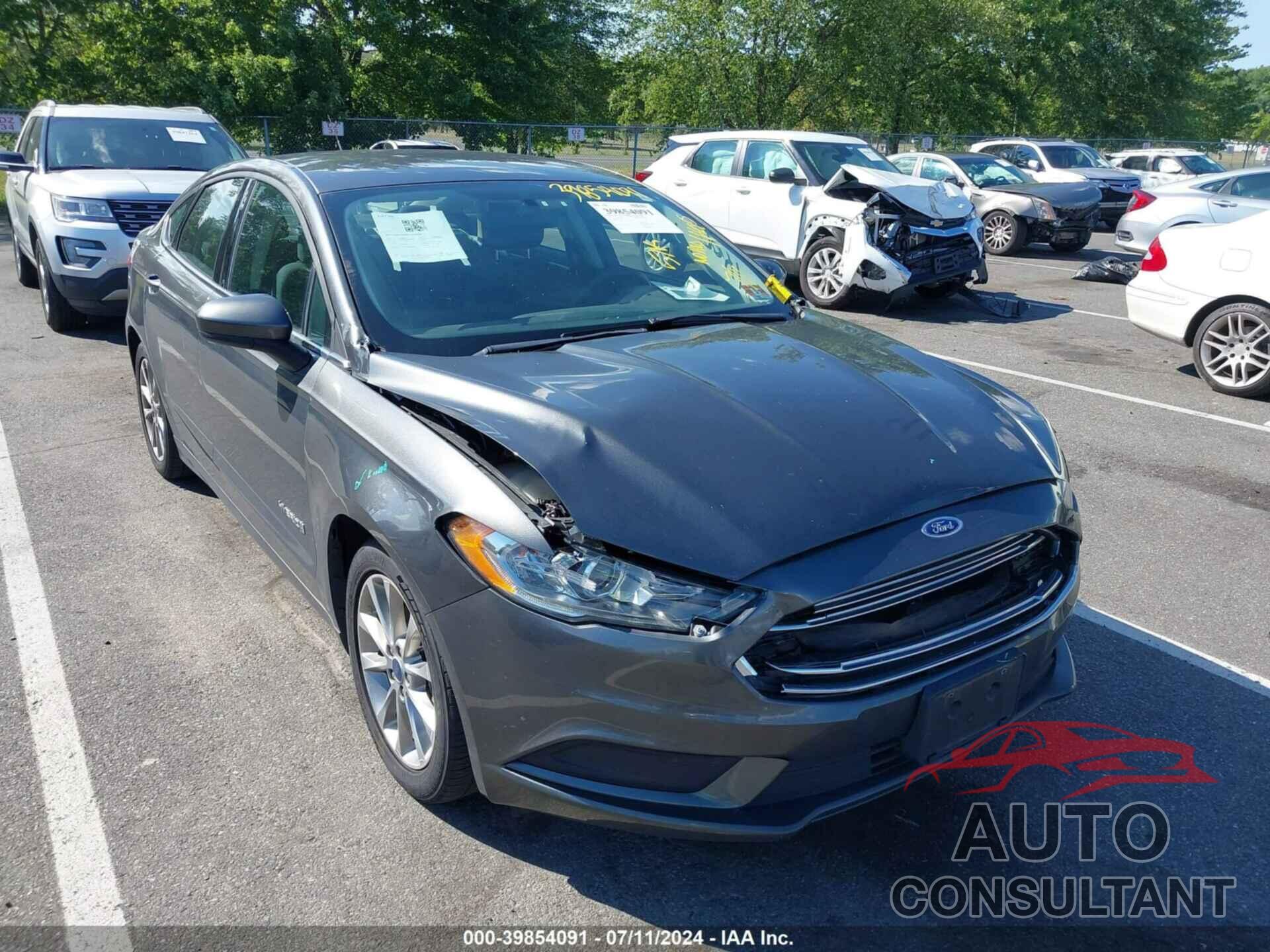 FORD FUSION HYBRID 2017 - 3FA6P0LU1HR322572