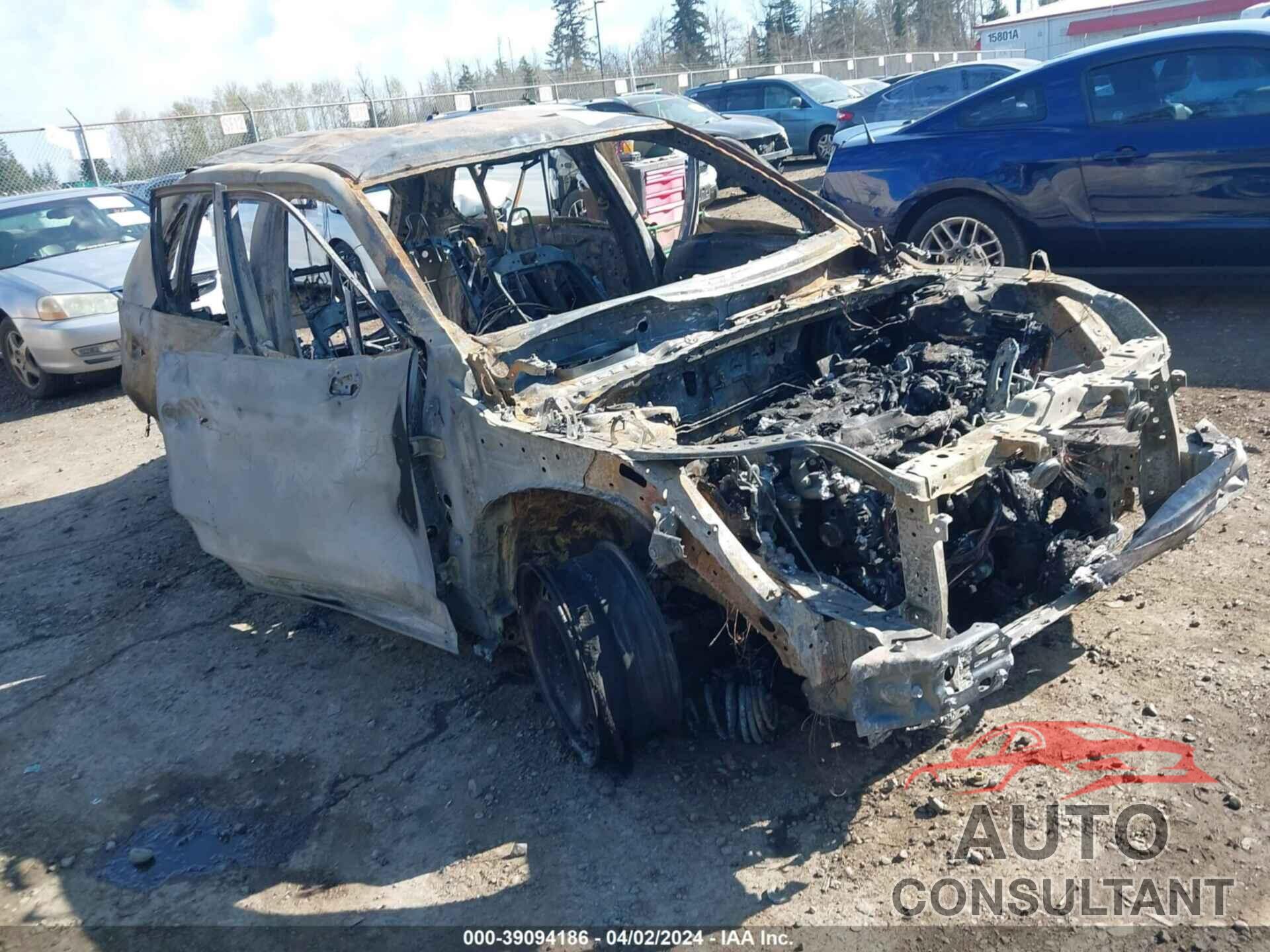 TOYOTA RAV4 2023 - 2T3G1RFV3PW343801