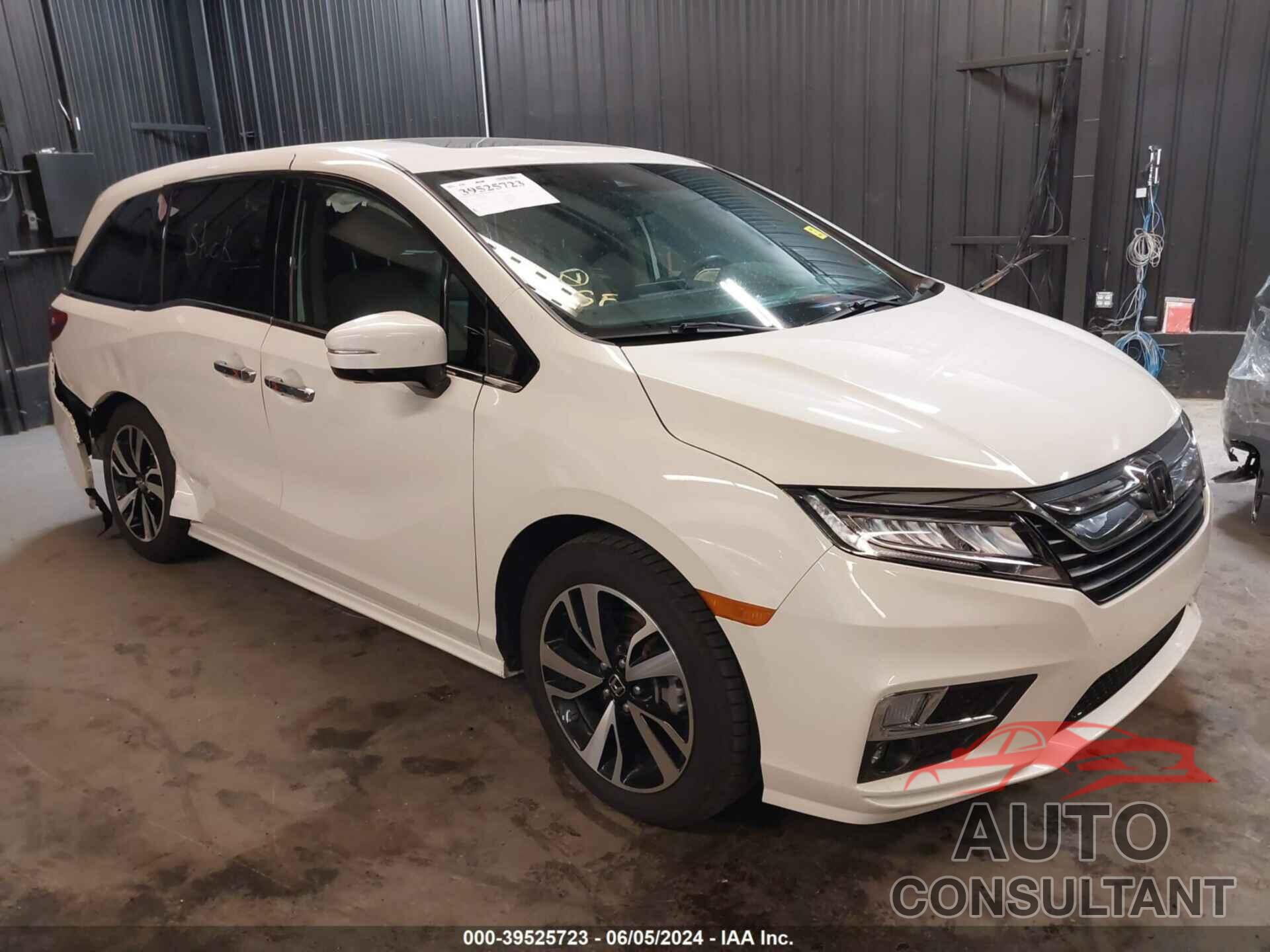 HONDA ODYSSEY 2018 - 5FNRL6H91JB086507