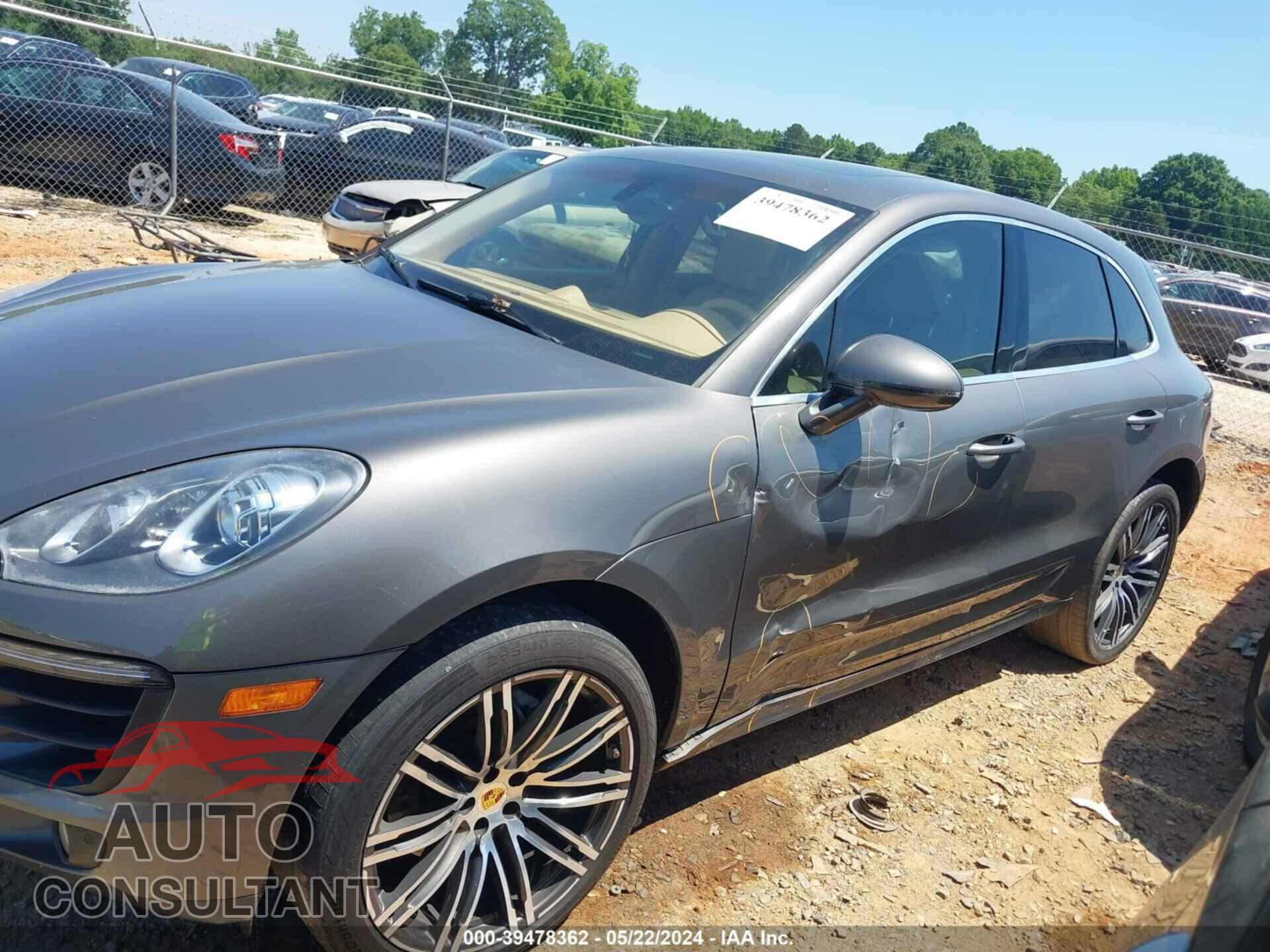 PORSCHE MACAN 2016 - WP1AB2A50GLB51187