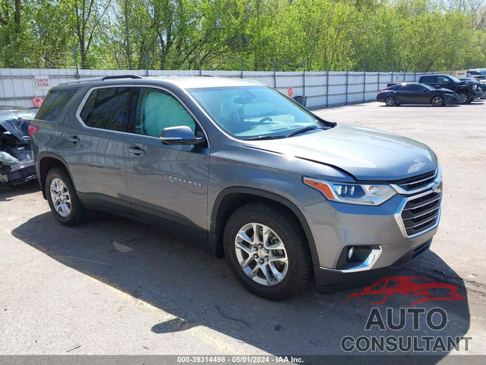 CHEVROLET TRAVERSE 2018 - 1GNEVGKW1JJ231252