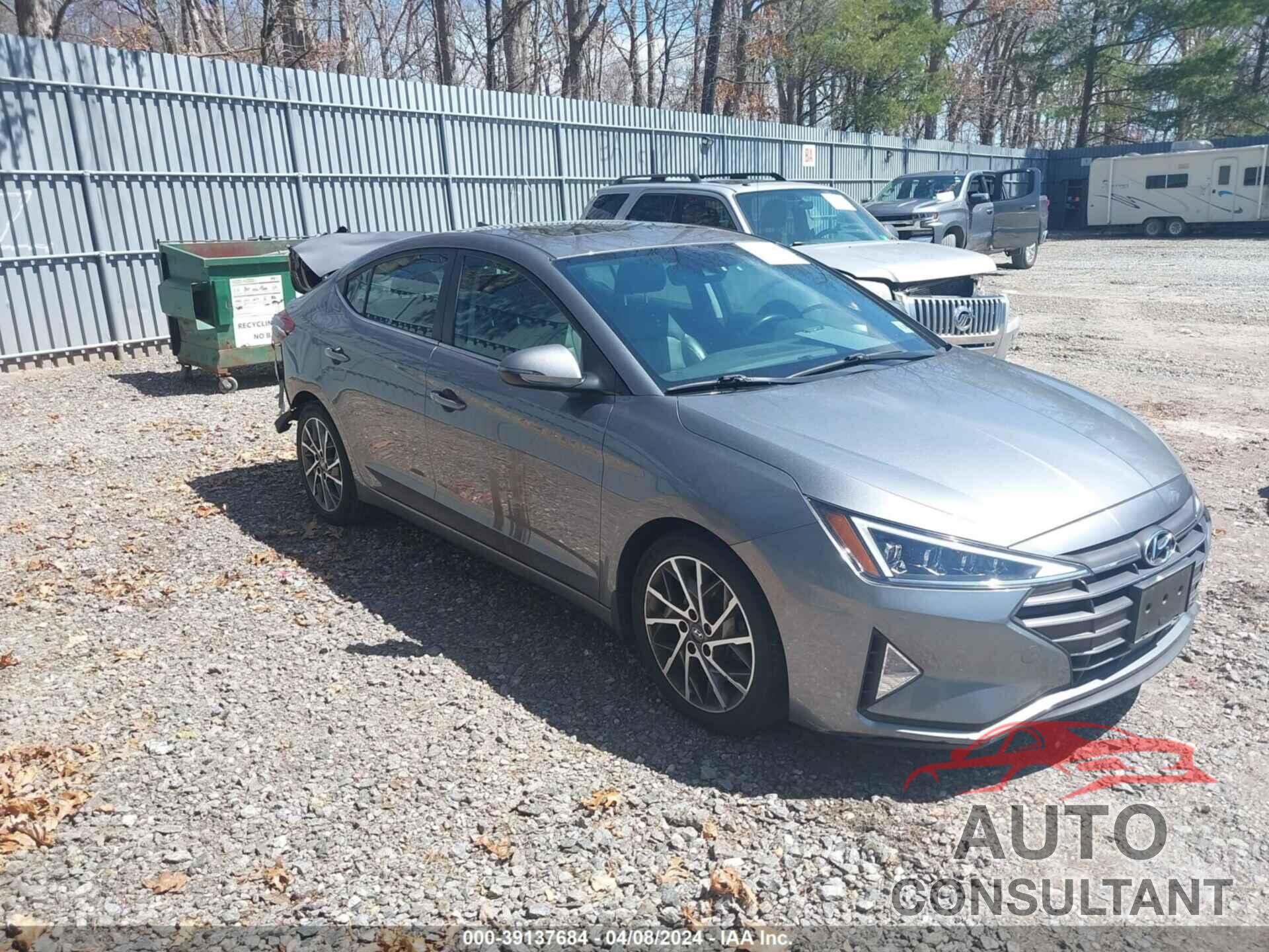 HYUNDAI ELANTRA 2019 - KMHD84LF4KU875610