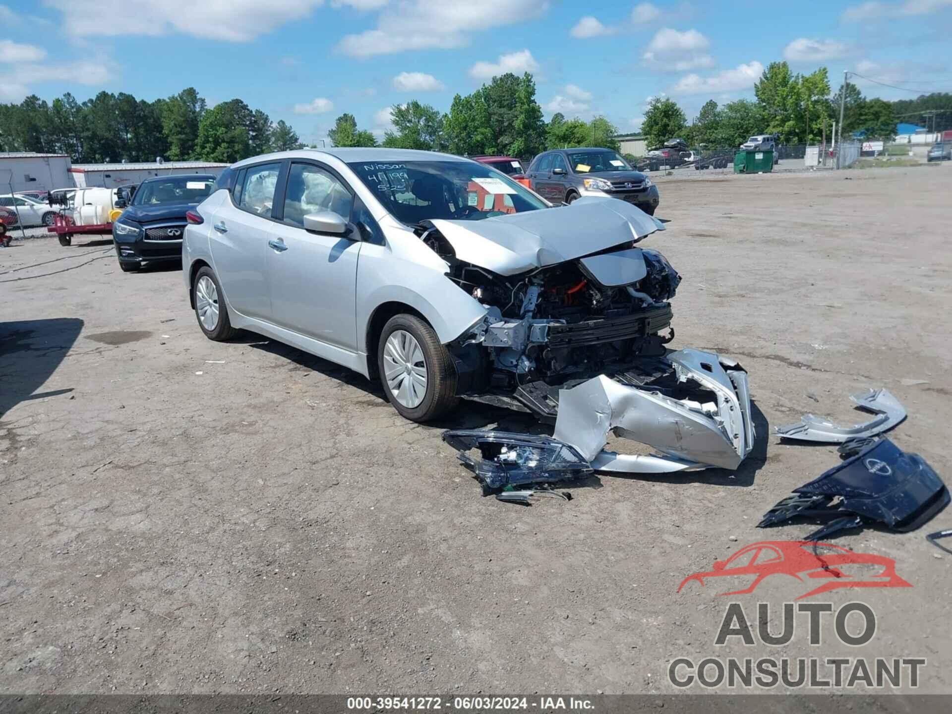 NISSAN LEAF 2023 - 1N4AZ1BV0PC559586