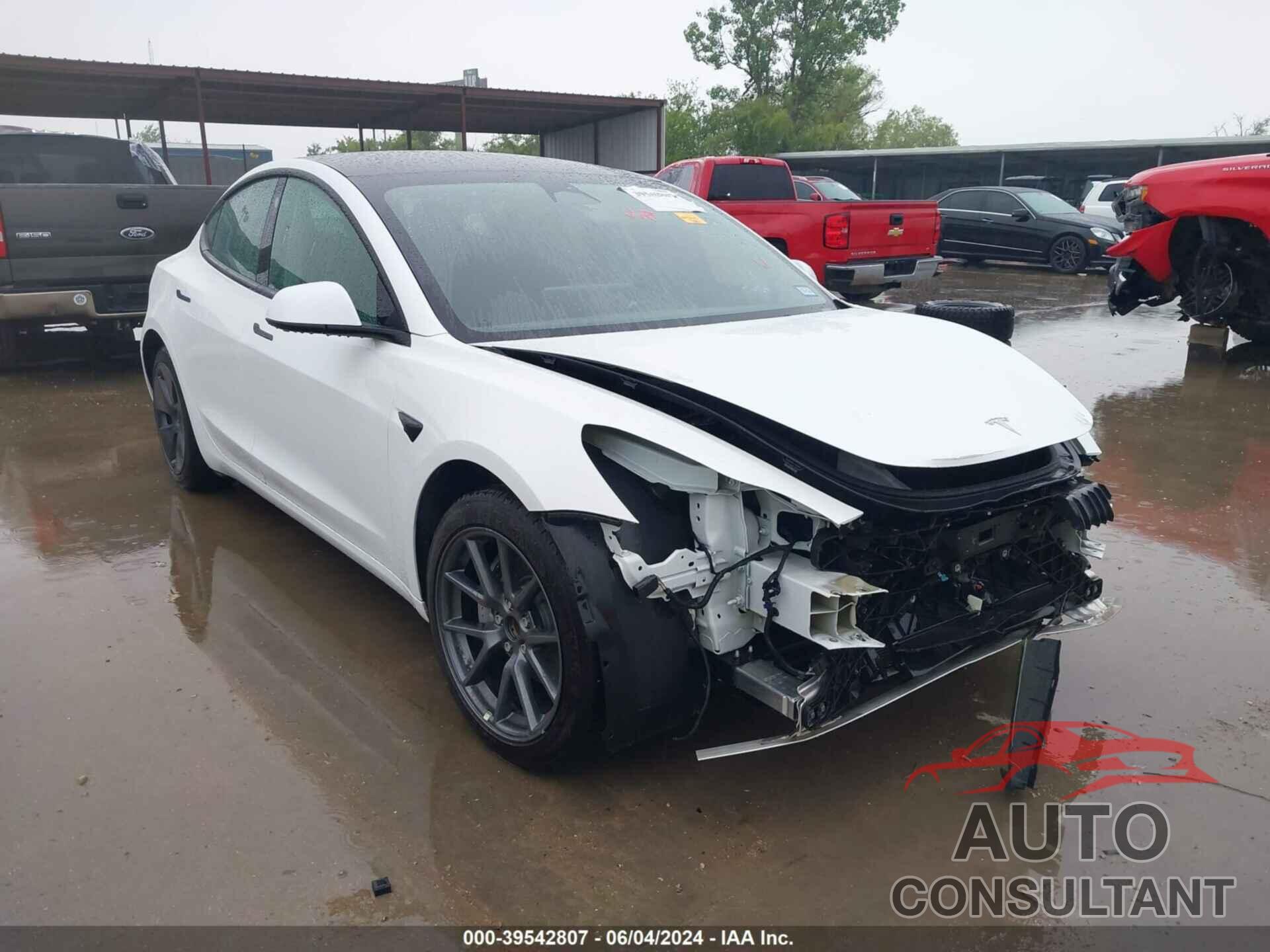 TESLA MODEL 3 2023 - 5YJ3E1EA0PF402778