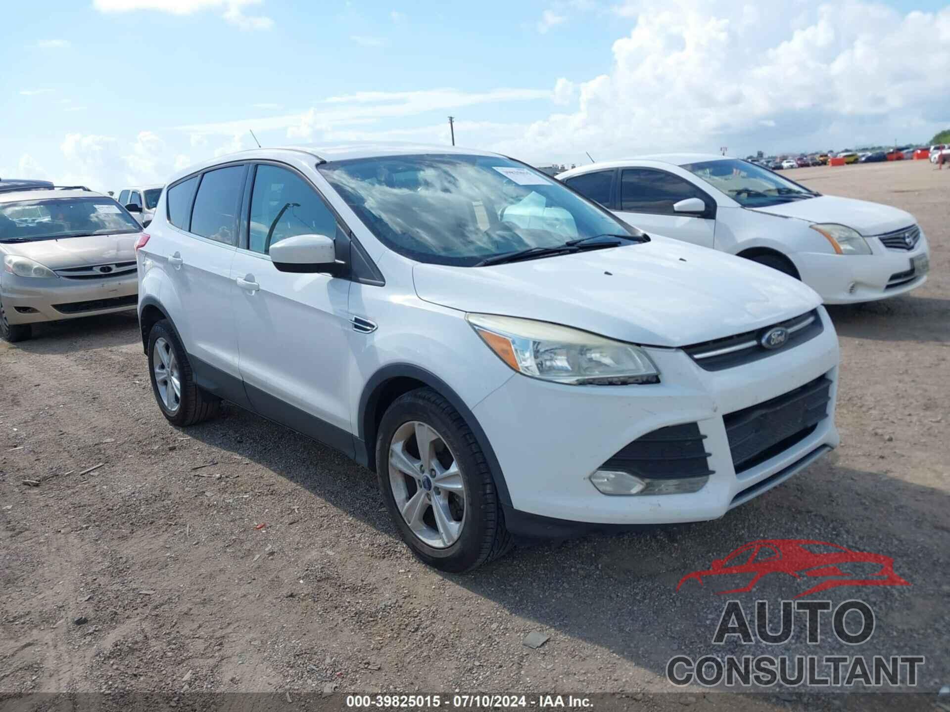 FORD ESCAPE 2016 - 1FMCU0G9XGUA12984