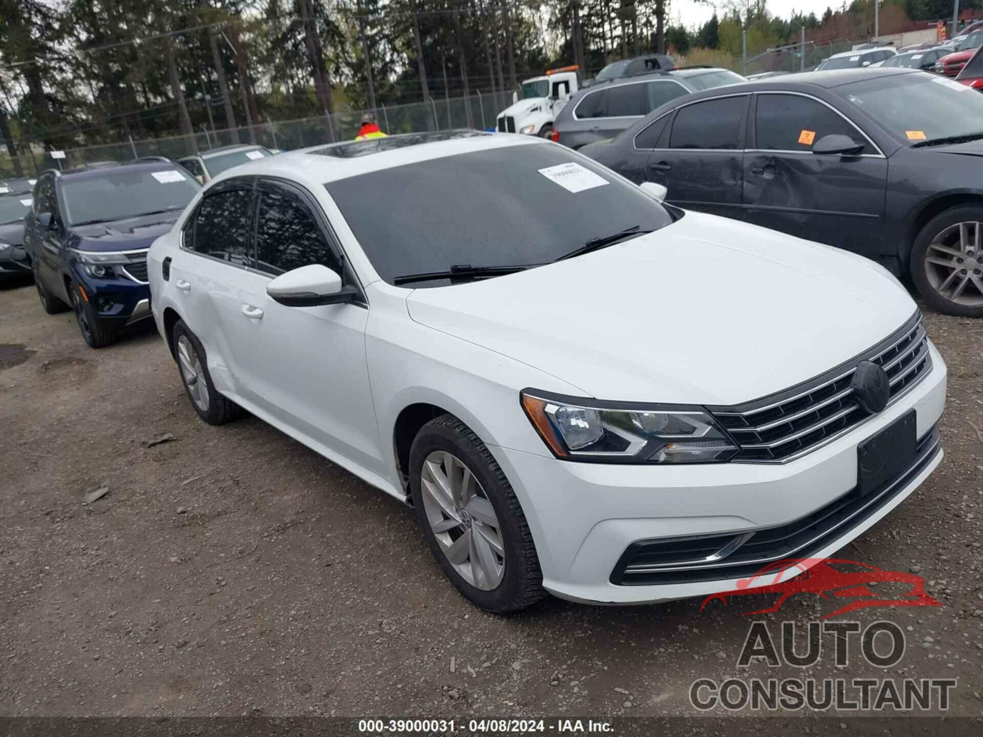 VOLKSWAGEN PASSAT 2018 - 1VWBA7A36JC039454