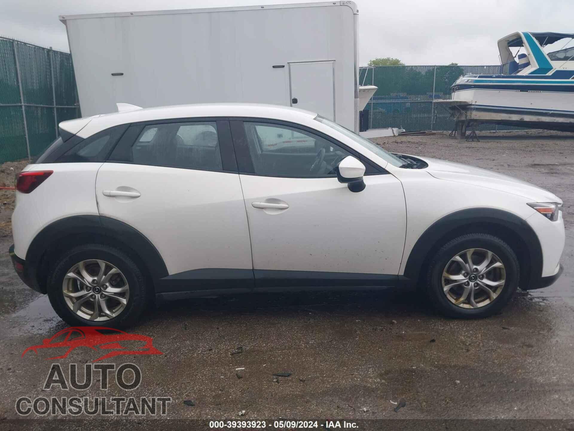 MAZDA CX-3 2017 - JM1DKFB76H0166656