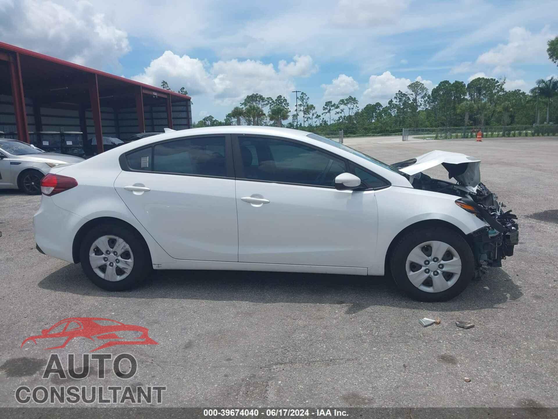KIA FORTE 2017 - 3KPFL4A71HE149122