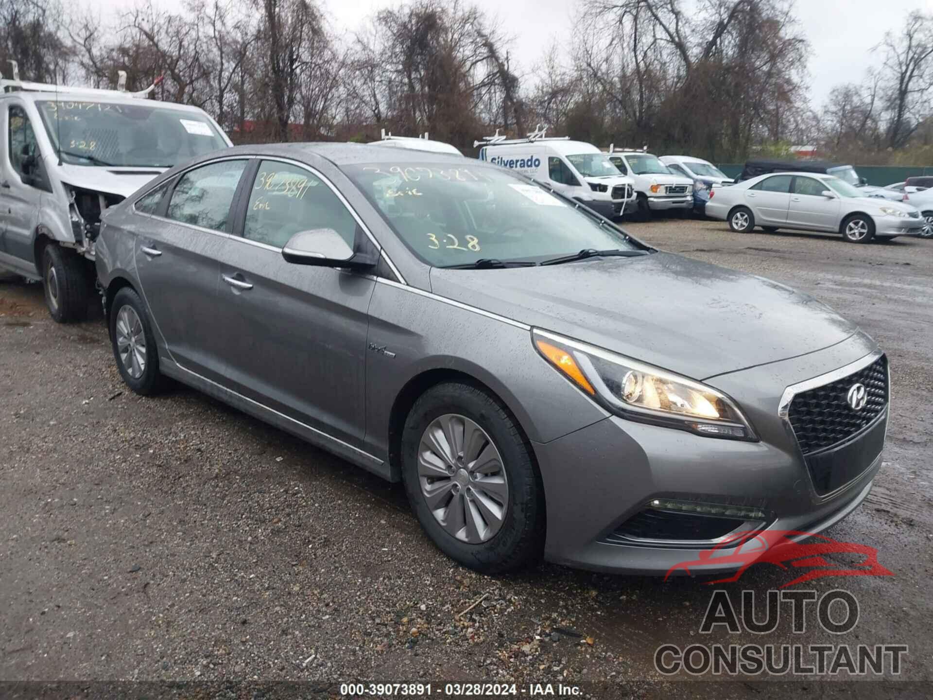 HYUNDAI SONATA HYBRID 2017 - KMHE24L37HA062526