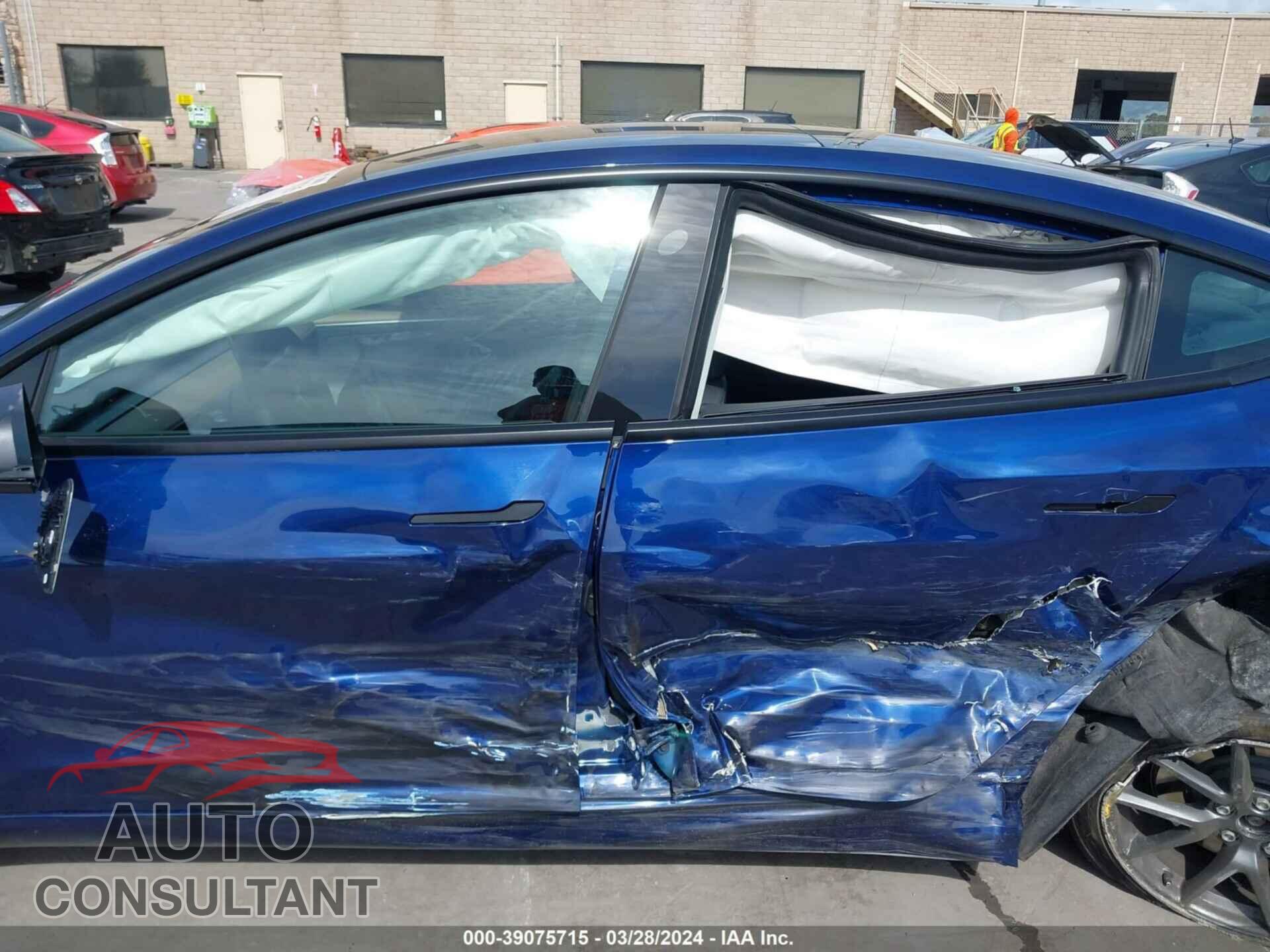 TESLA MODEL 3 2023 - 5YJ3E1EA3PF607933