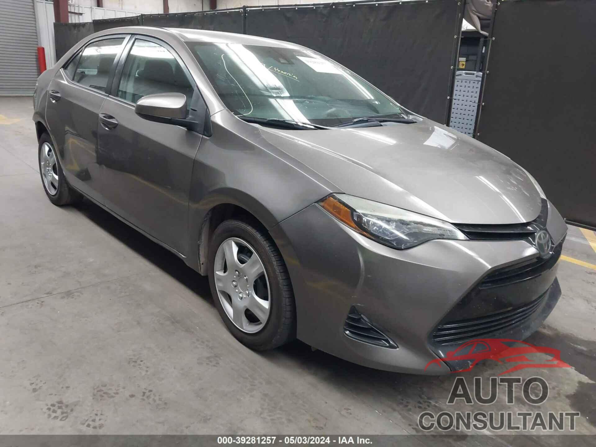 TOYOTA COROLLA 2018 - 5YFBURHE3JP755099
