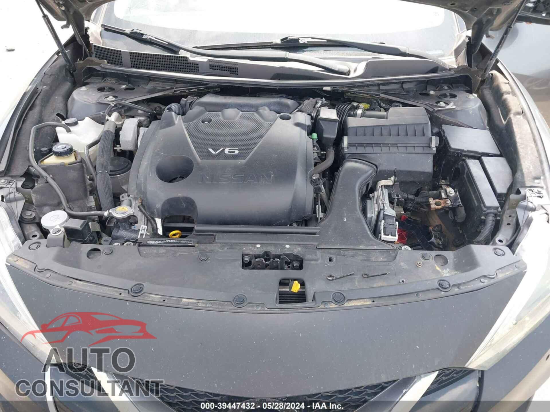 NISSAN MAXIMA 2017 - 1N4AA6AP7HC416689