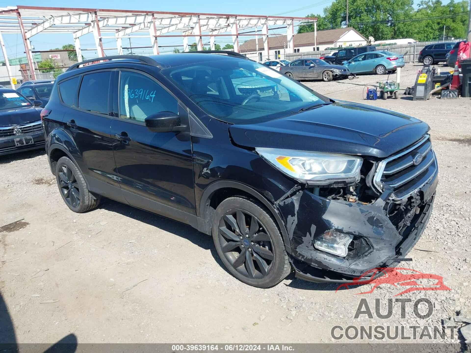 FORD ESCAPE 2019 - 1FMCU9GD1KUB08617