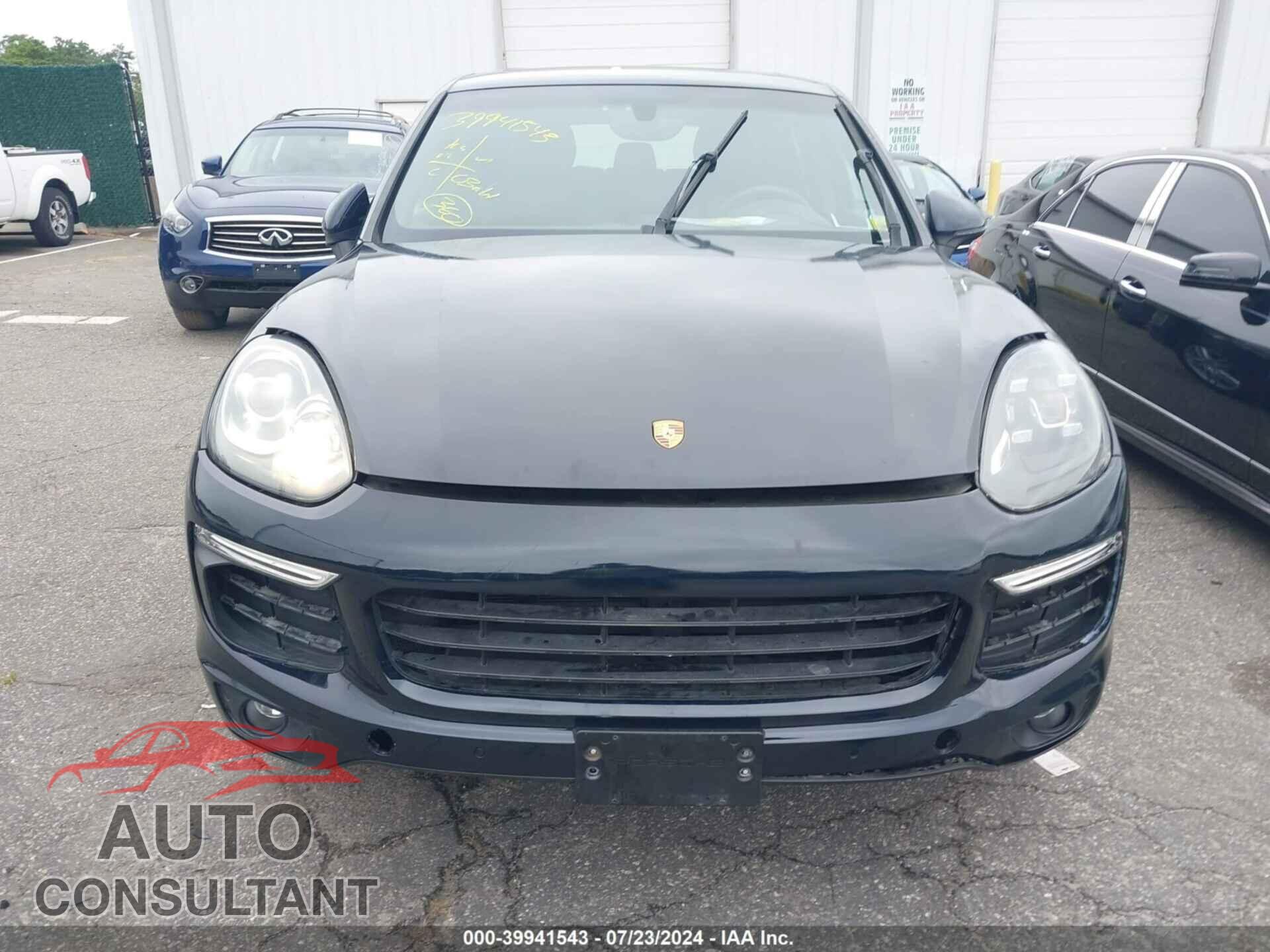 PORSCHE CAYENNE 2016 - WP1AA2A24GKA11030