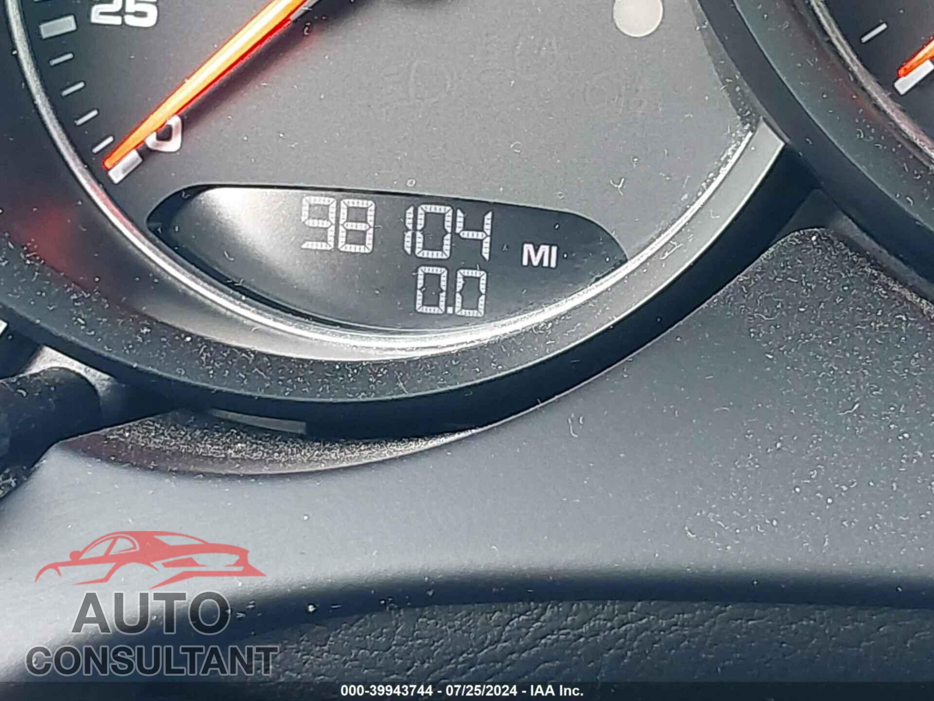PORSCHE CAYENNE 2017 - WP1AA2A28HKA86914