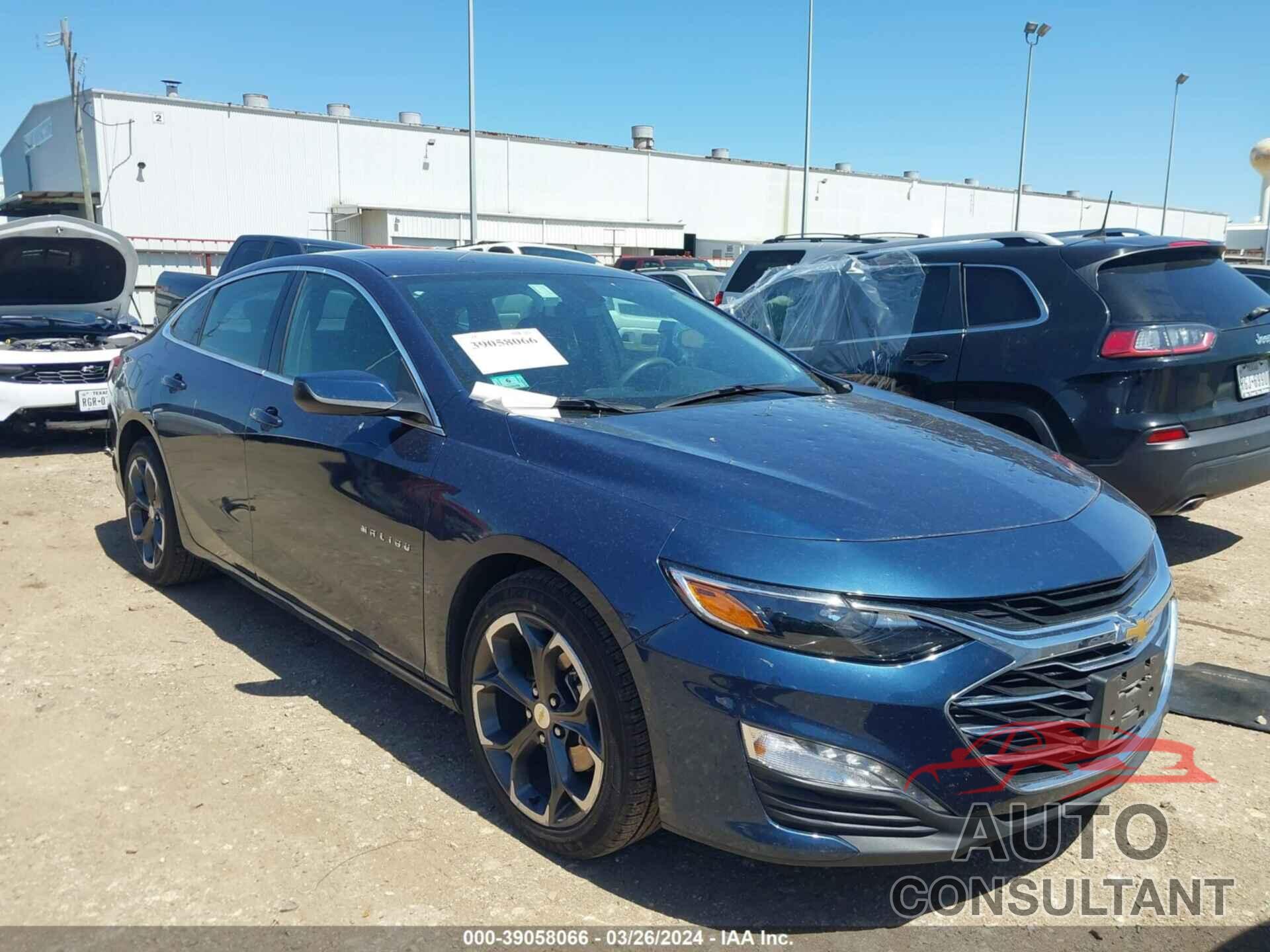 CHEVROLET MALIBU 2022 - 1G1ZD5ST2NF161883