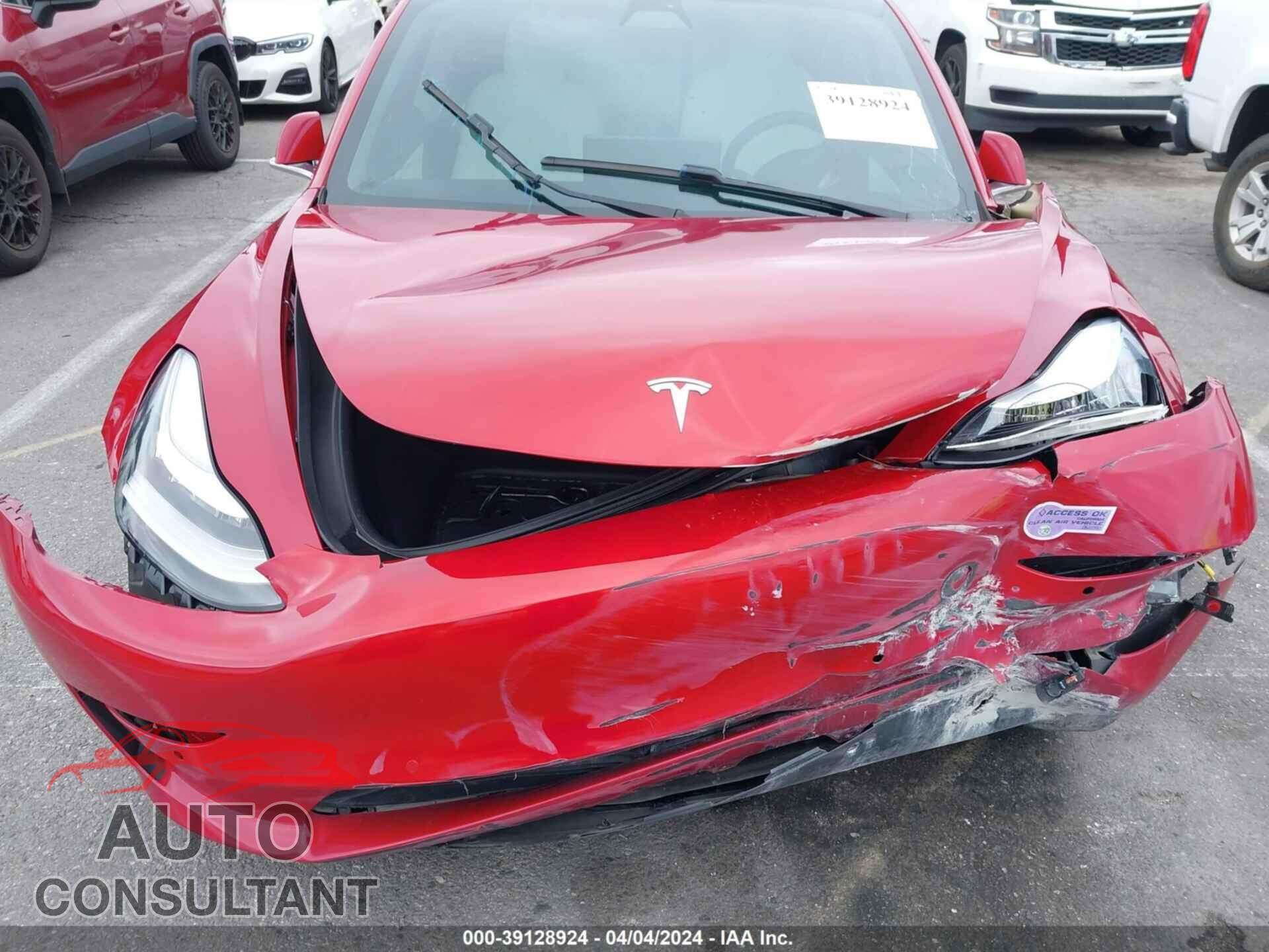 TESLA MODEL 3 2019 - 5YJ3E1EA2KF363068