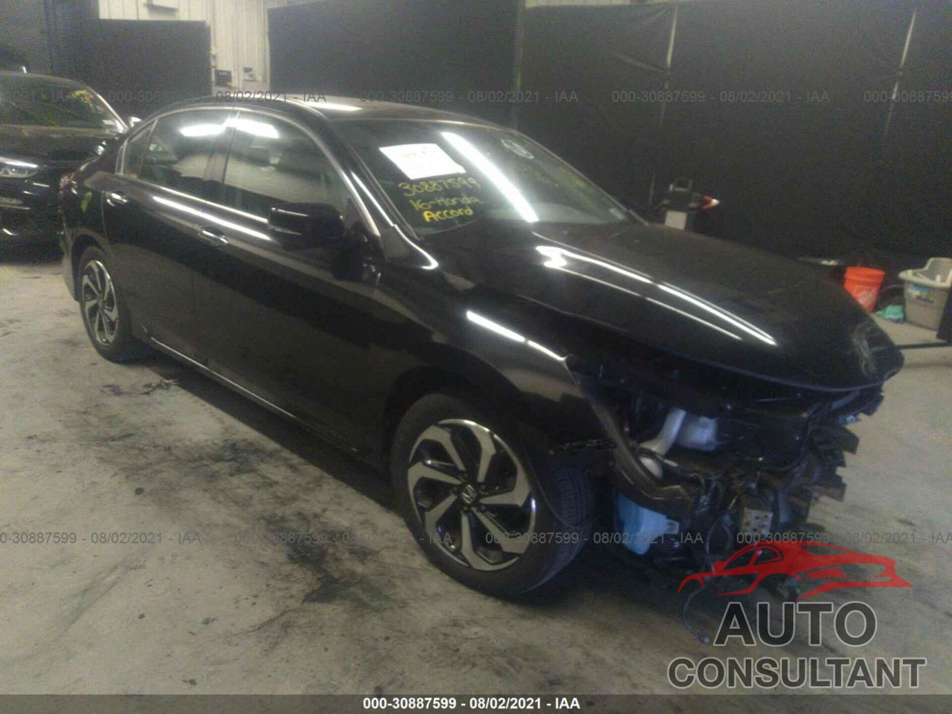 HONDA ACCORD SEDAN 2016 - 1HGCR3F88GA029754