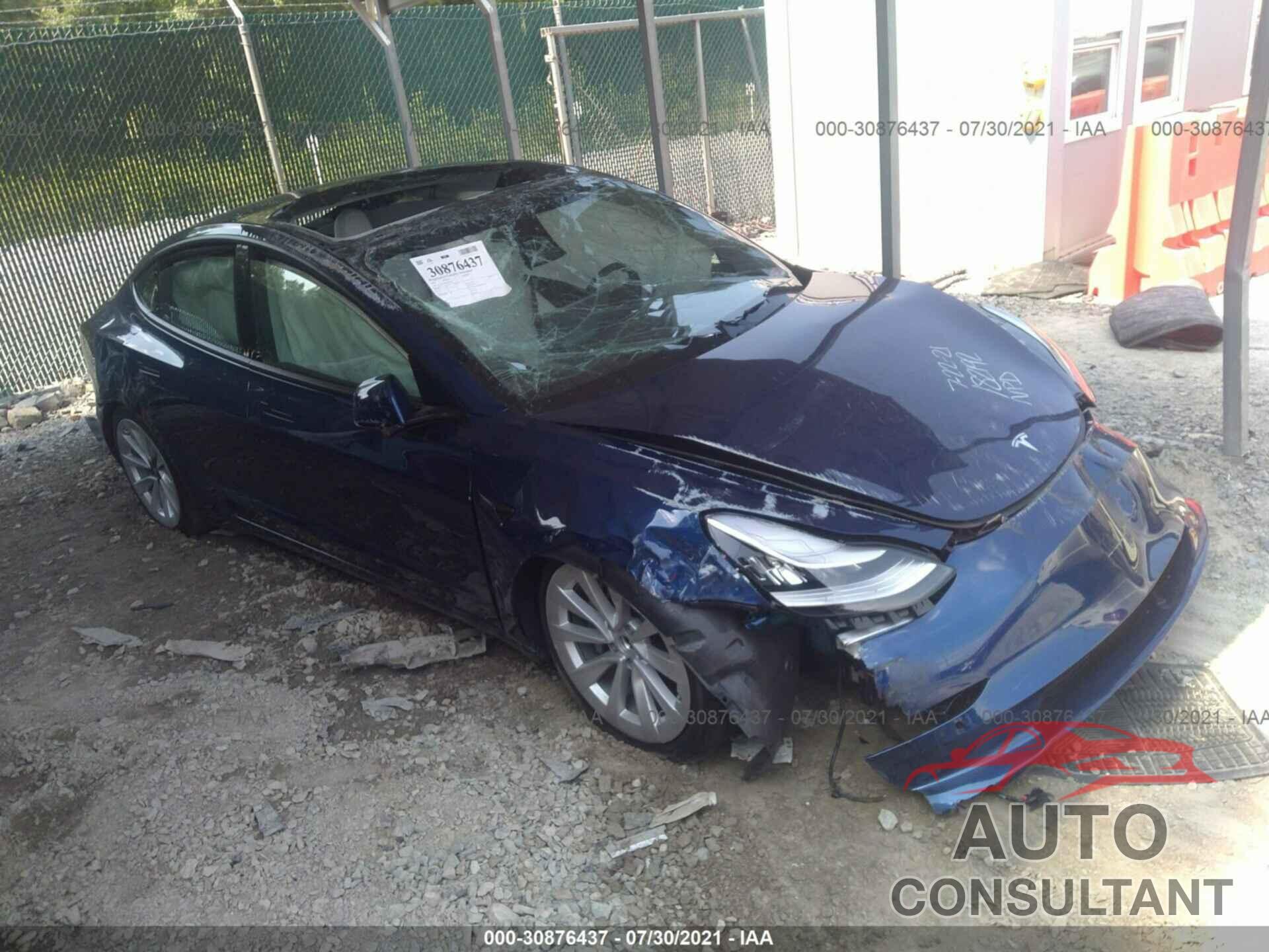 TESLA MODEL 3 2021 - 5YJ3E1EAXMF853857