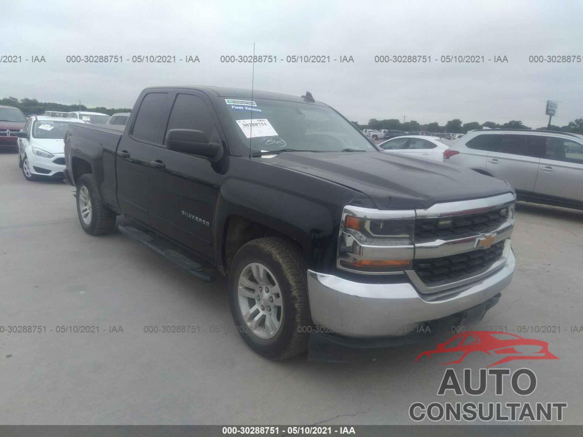 CHEVROLET SILVERADO 1500 2017 - 1GCVKREC3HZ224426