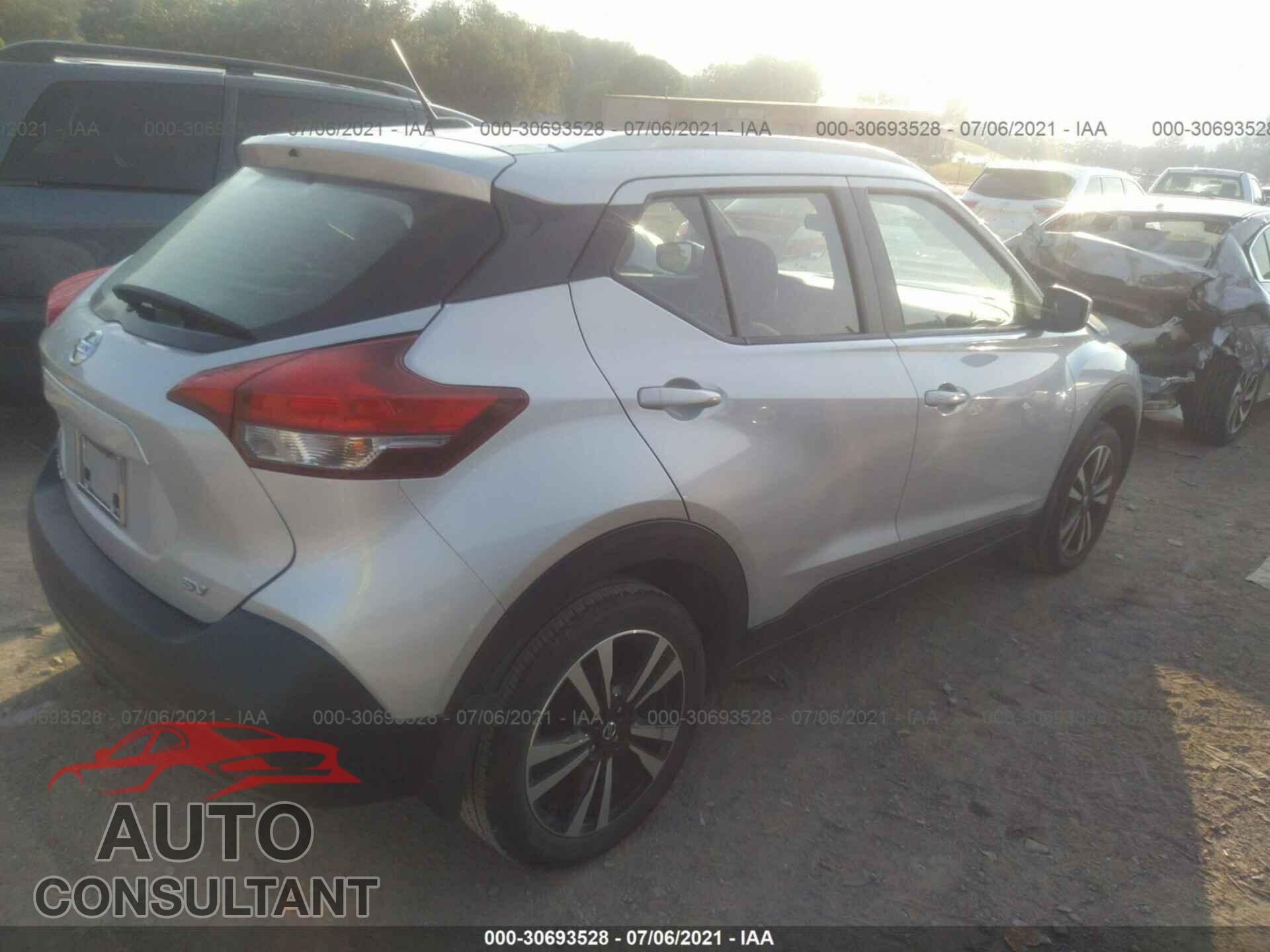 NISSAN KICKS 2019 - 3N1CP5CU3KL496909