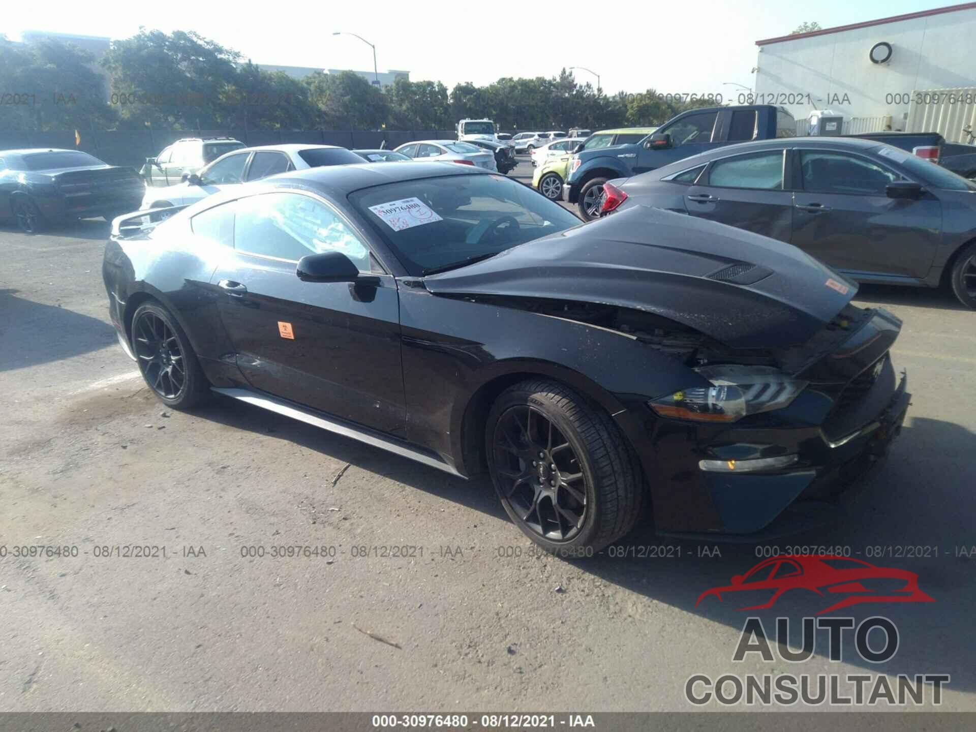 FORD MUSTANG 2018 - 1FA6P8TH0J5154658