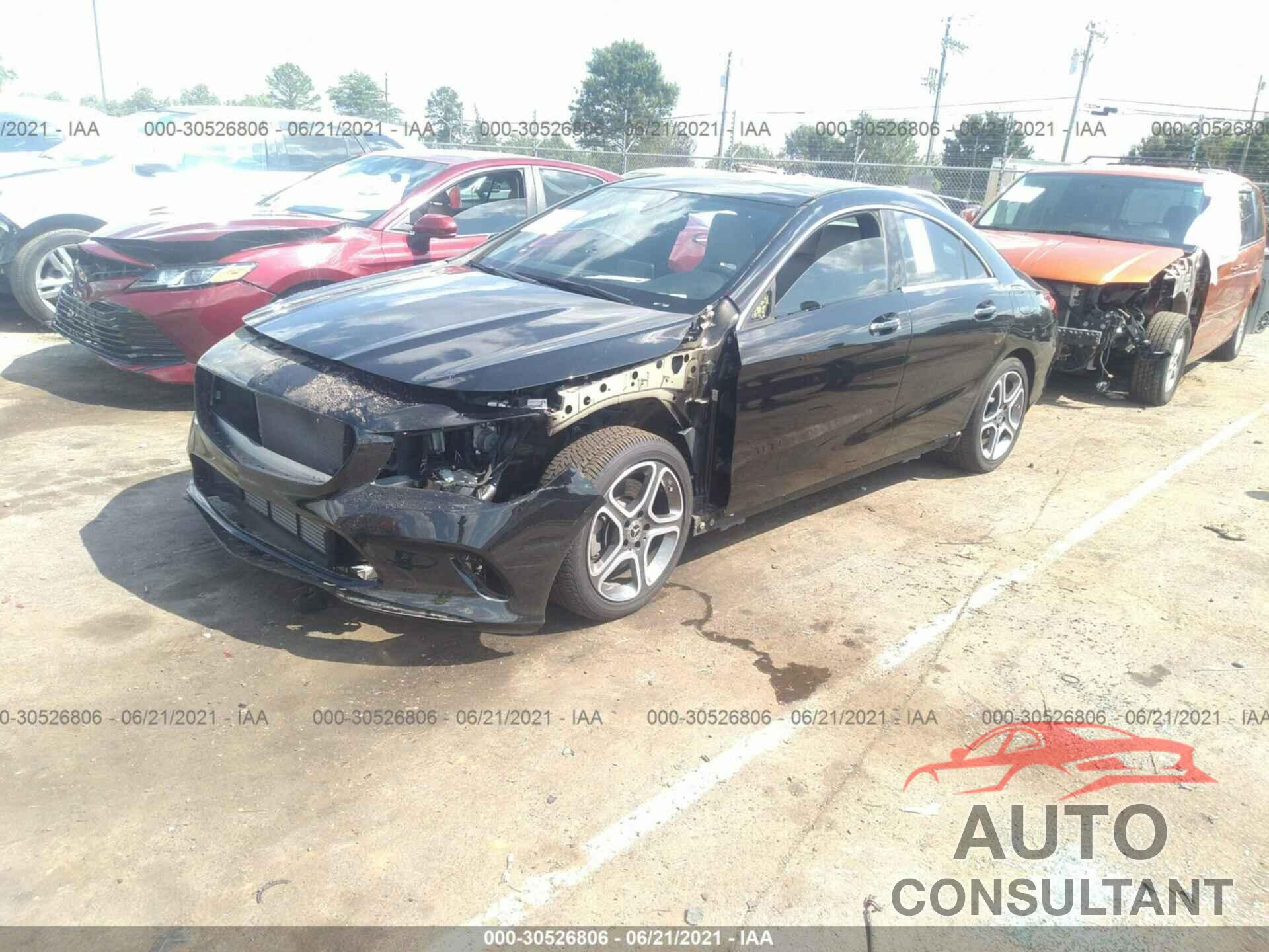 MERCEDES-BENZ CLA 2018 - WDDSJ4EB2JN690187