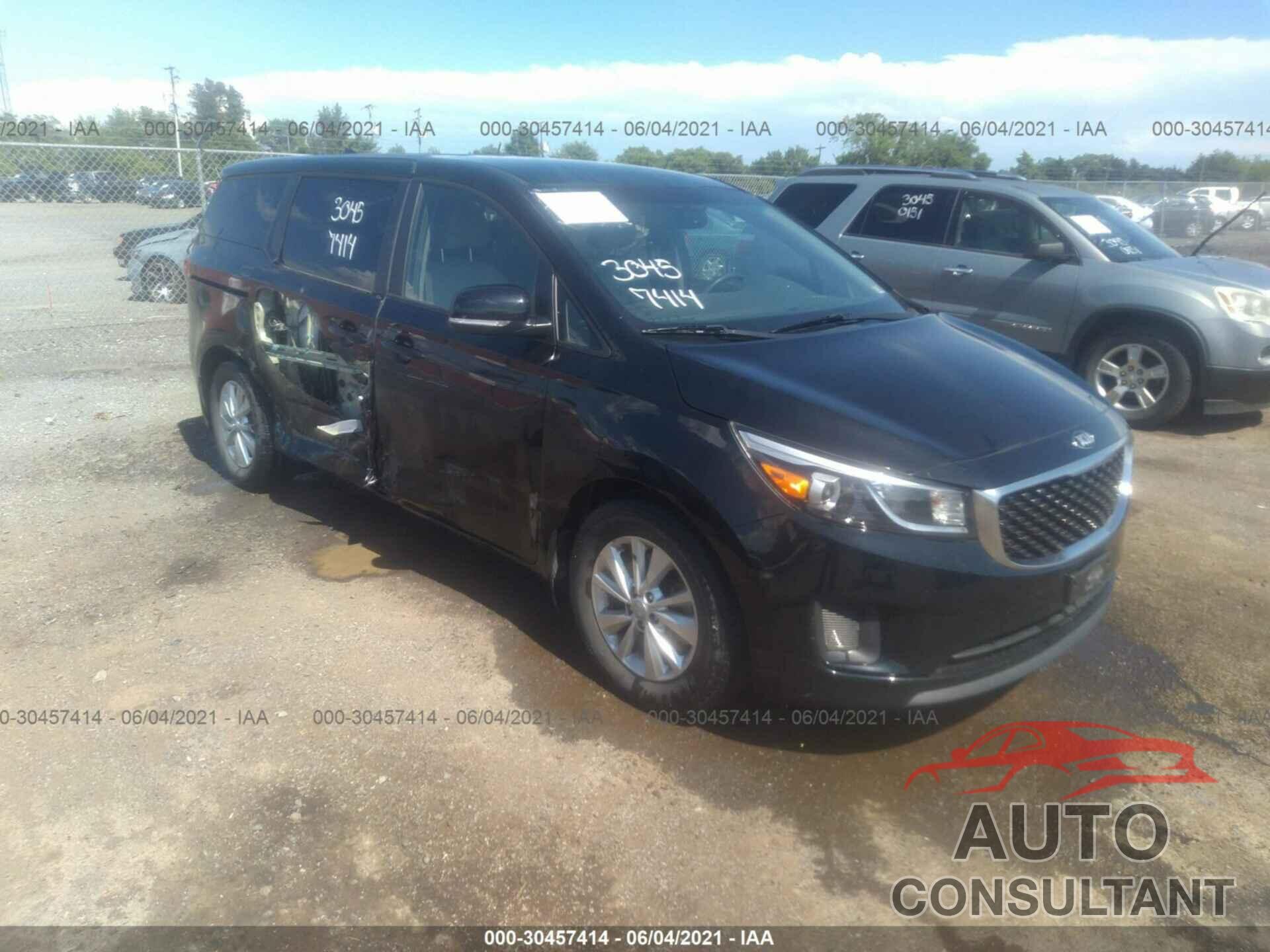 KIA SEDONA 2017 - KNDMB5C16H6306903