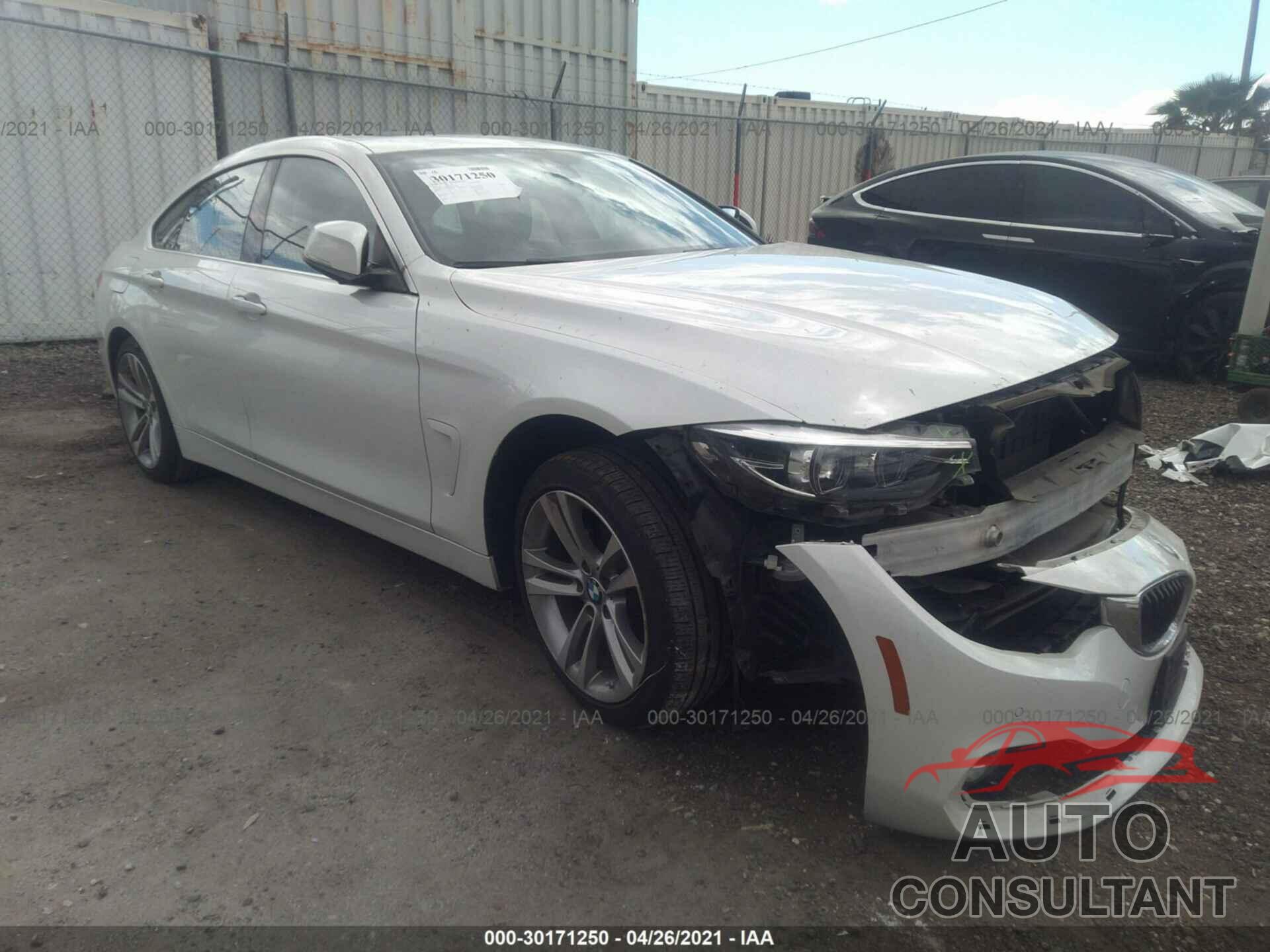 BMW 4 SERIES 2019 - WBA4J1C58KBM14322