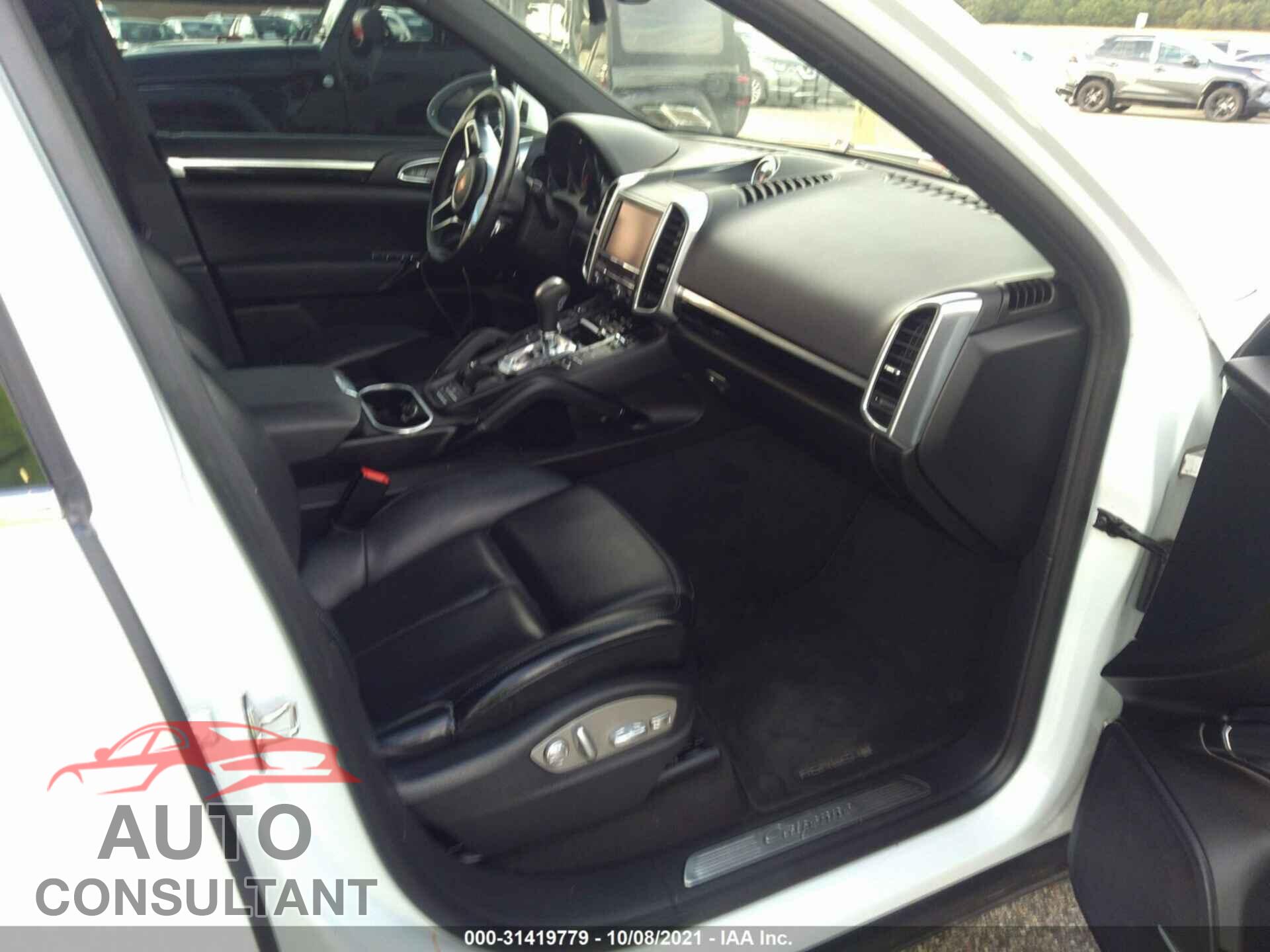 PORSCHE CAYENNE 2016 - WP1AA2A29GLA00471