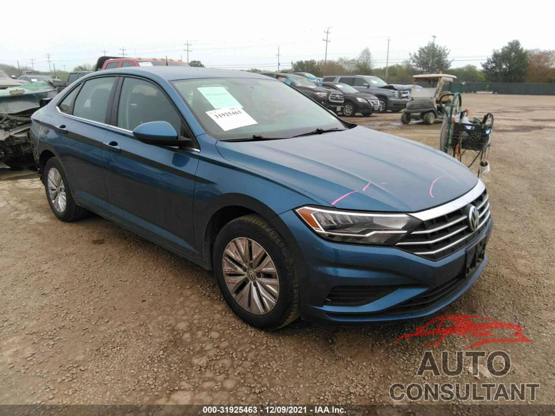 VOLKSWAGEN JETTA 2019 - 3VWN57BU3KM225932
