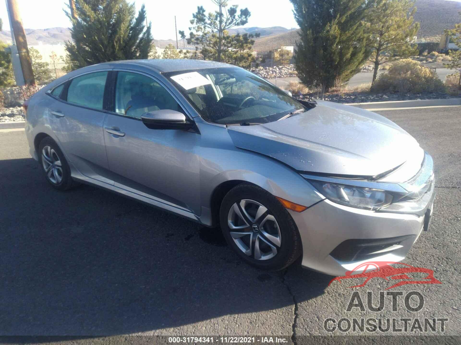 HONDA CIVIC SEDAN 2018 - 2HGFC2F58JH573923