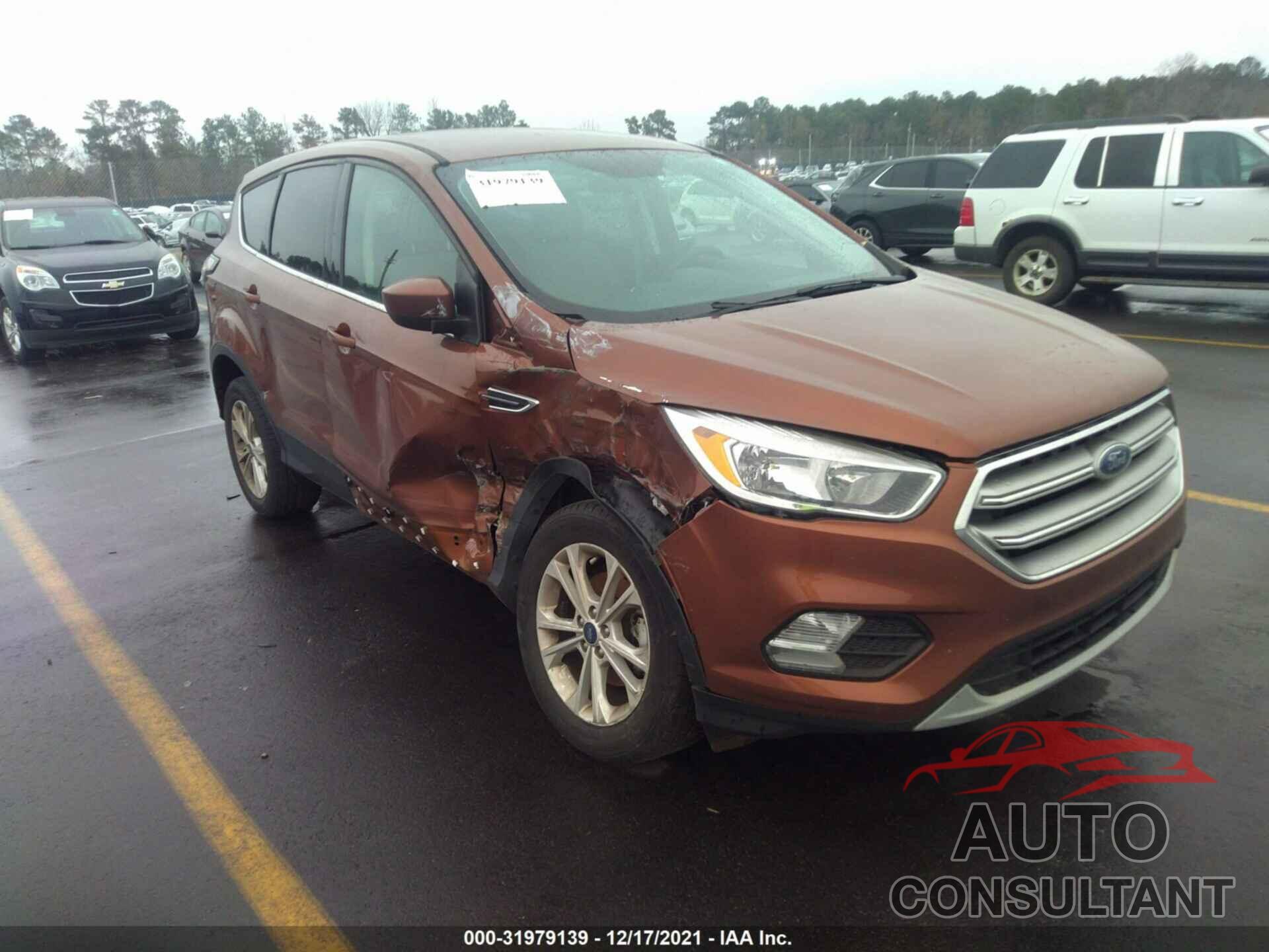FORD ESCAPE 2017 - 1FMCU0GD4HUB95157