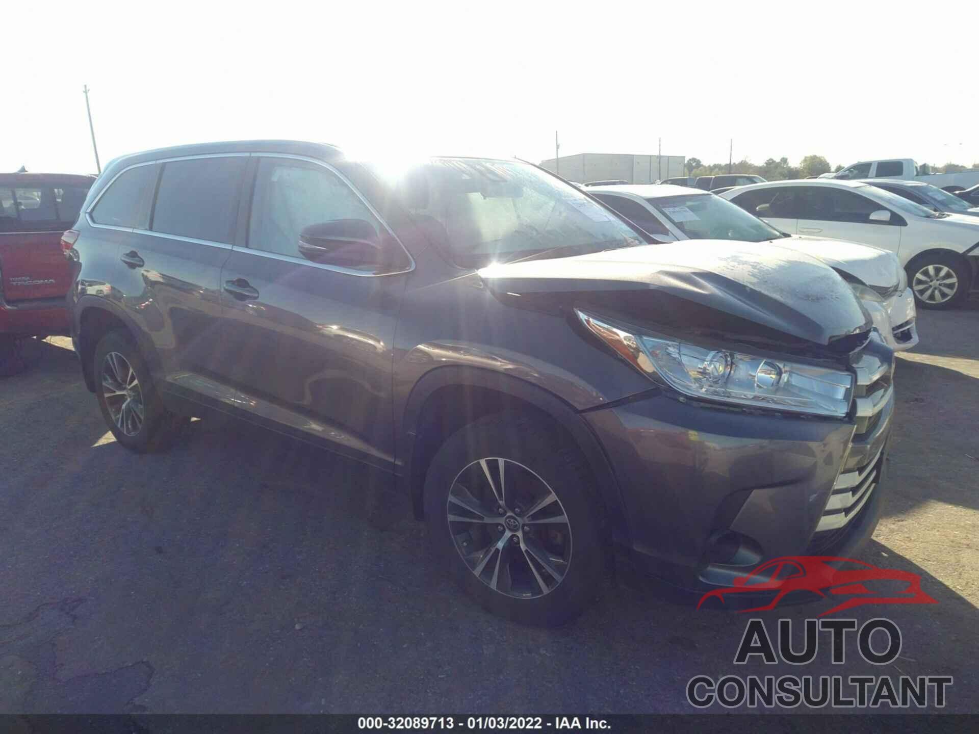 TOYOTA HIGHLANDER 2019 - 5TDZARFH8KS056323