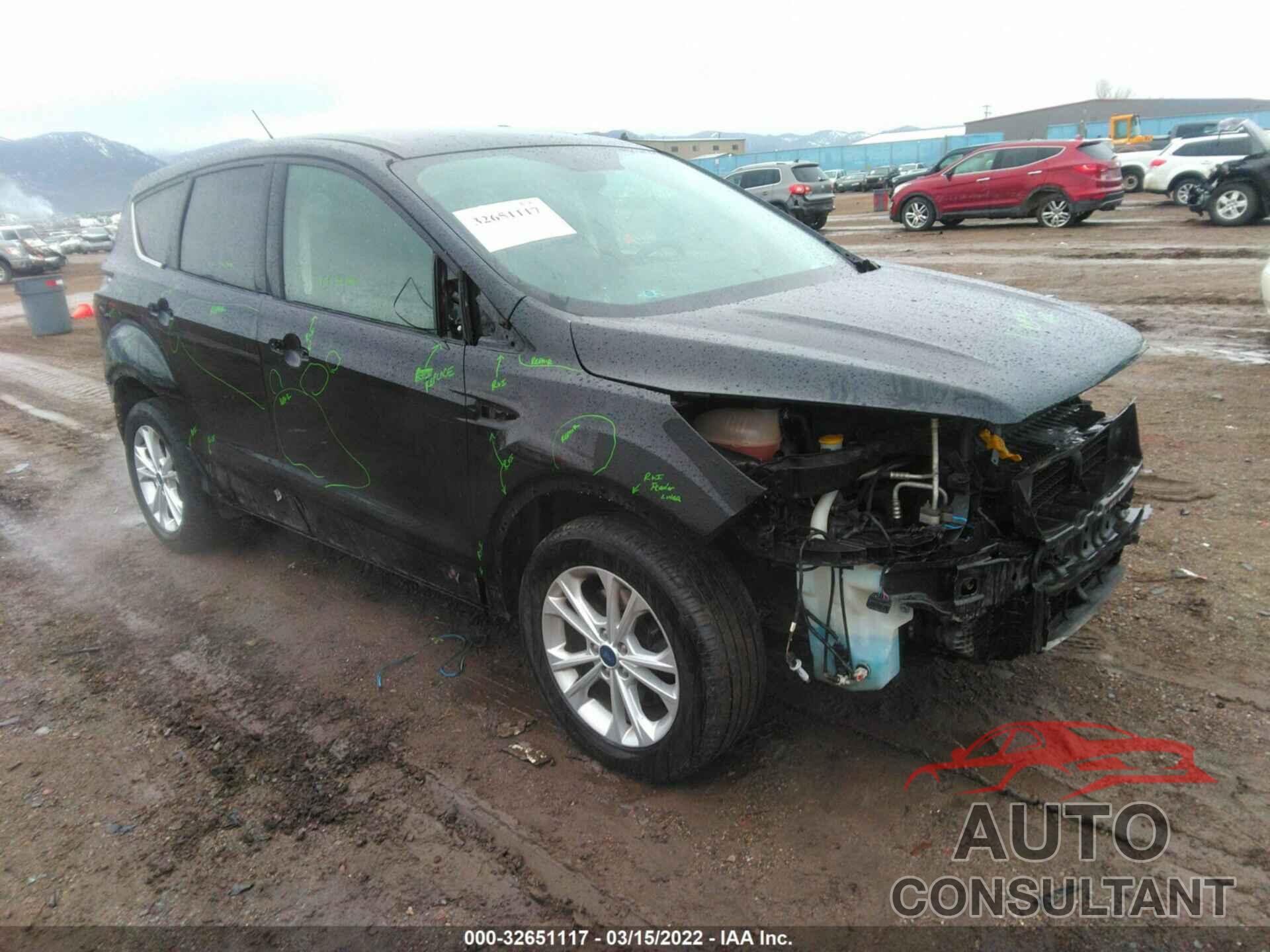 FORD ESCAPE 2017 - 1FMCU9G96HUA92984