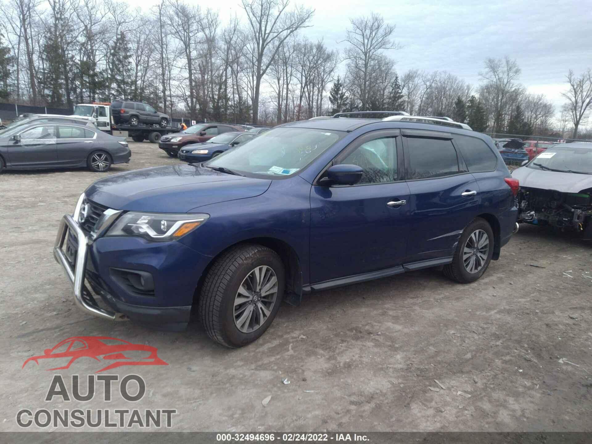 NISSAN PATHFINDER 2017 - 5N1DR2MM4HC628858