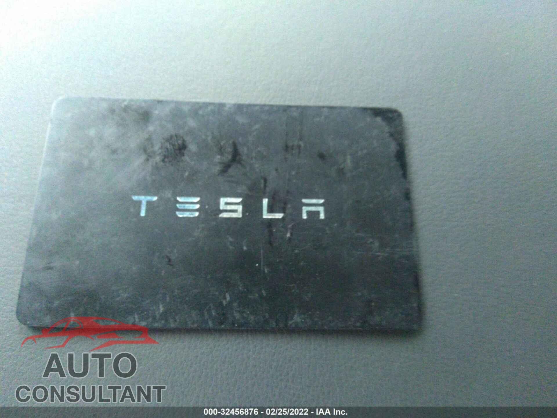 TESLA MODEL S 2021 - 5YJSA1E68MF438801