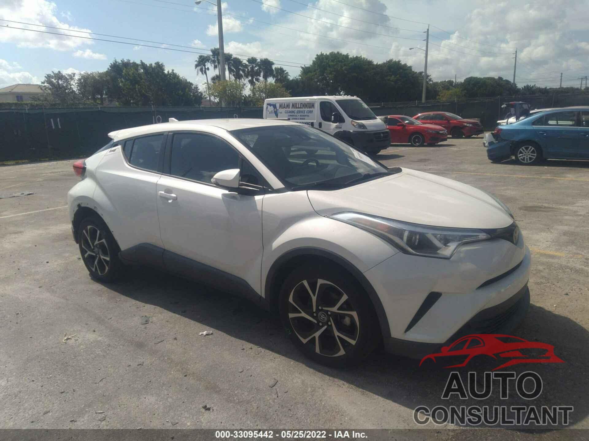 TOYOTA C-HR 2018 - NMTKHMBX9JR001857