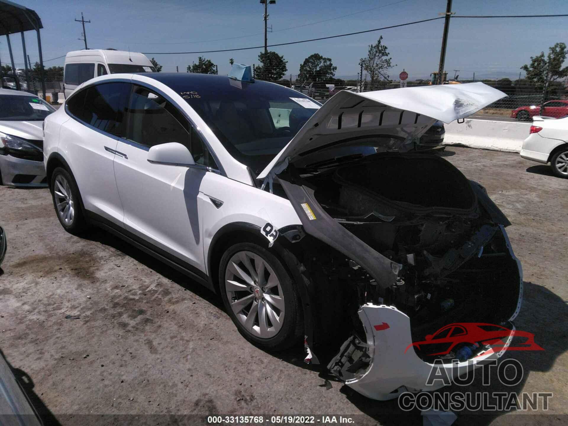 TESLA MODEL X 2016 - 5YJXCAE29GF014142