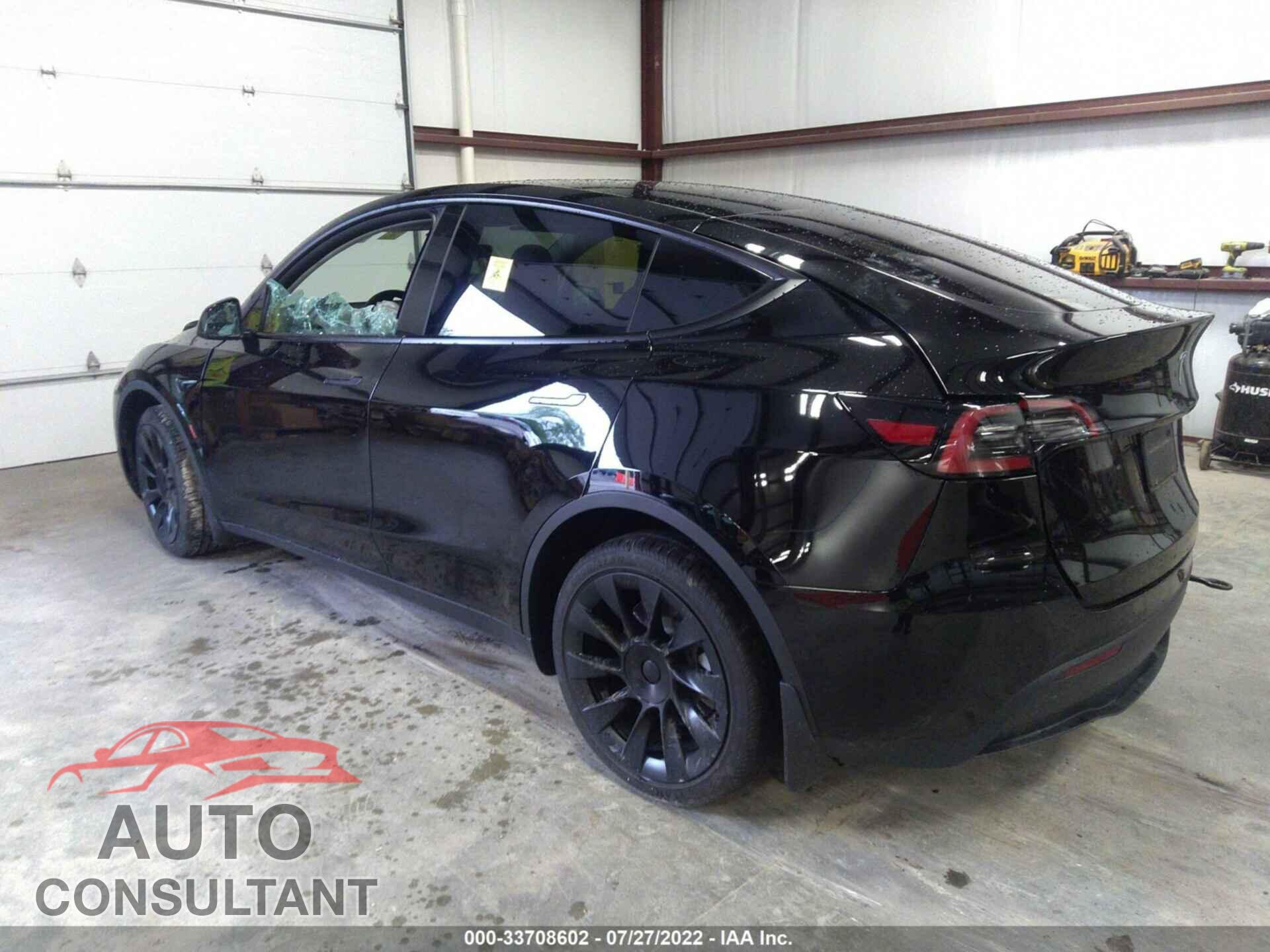 TESLA MODEL Y 2021 - 5YJYGDEE8MF265010