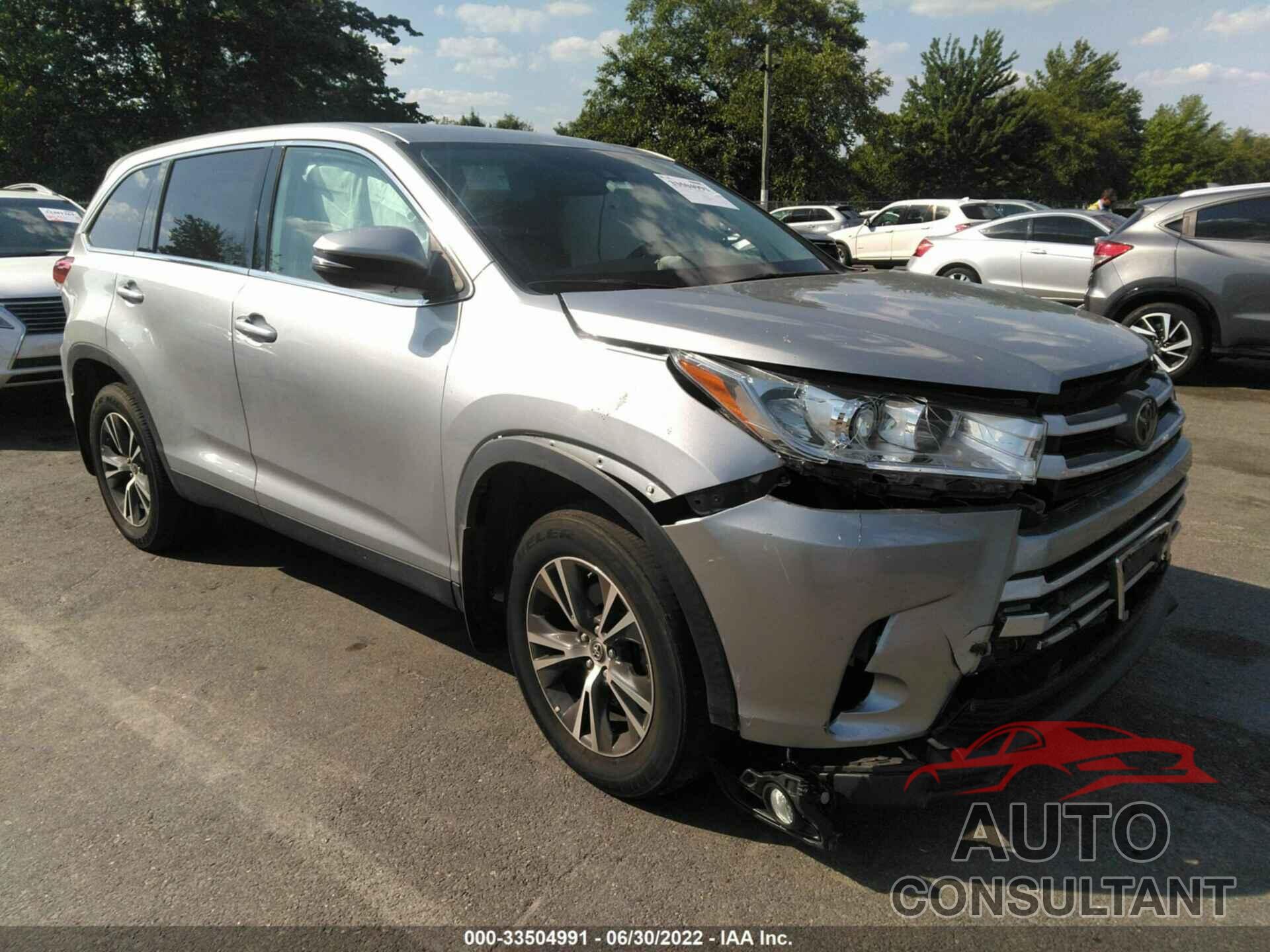 TOYOTA HIGHLANDER 2019 - 5TDBZRFH9KS999041