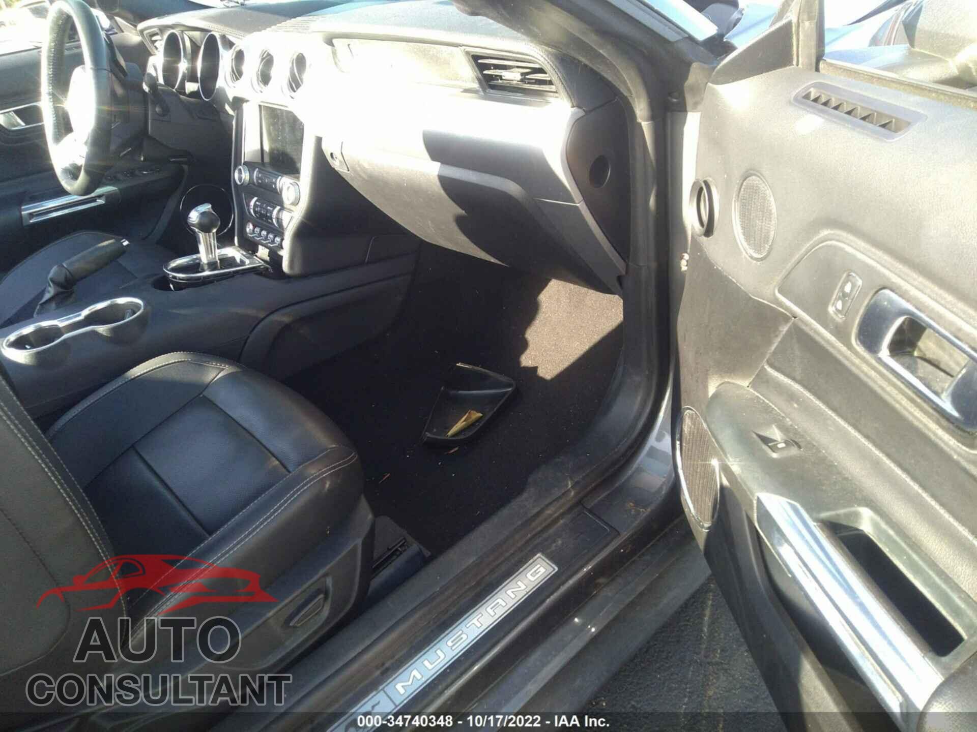FORD MUSTANG 2021 - 1FATP8UH9M5108879