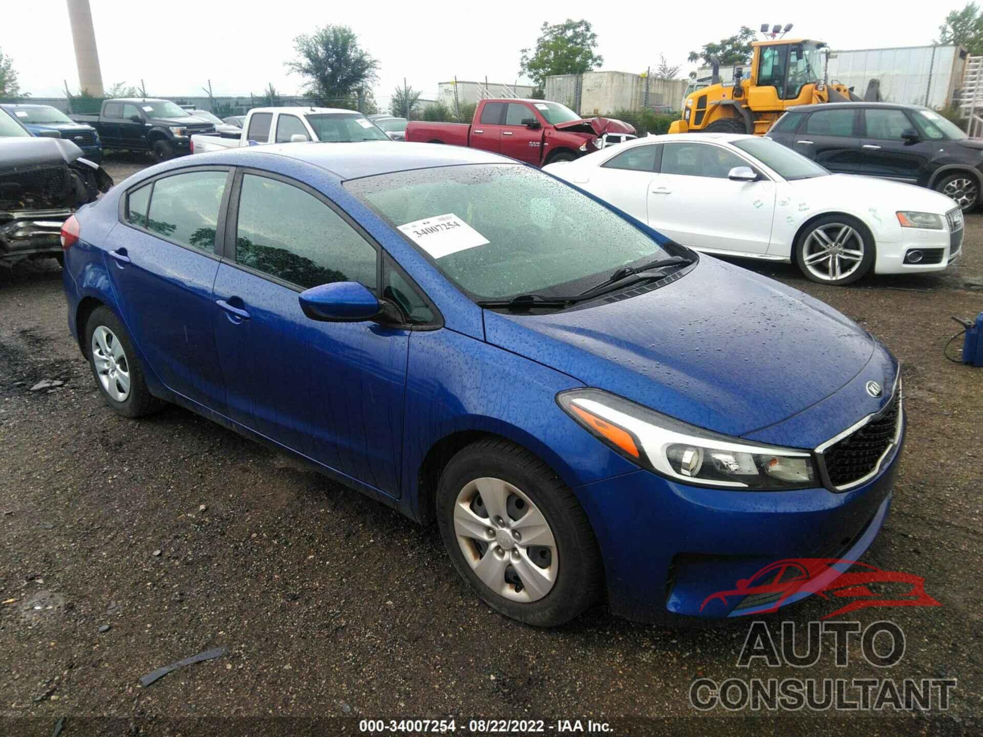 KIA FORTE 2017 - 3KPFK4A75HE136943