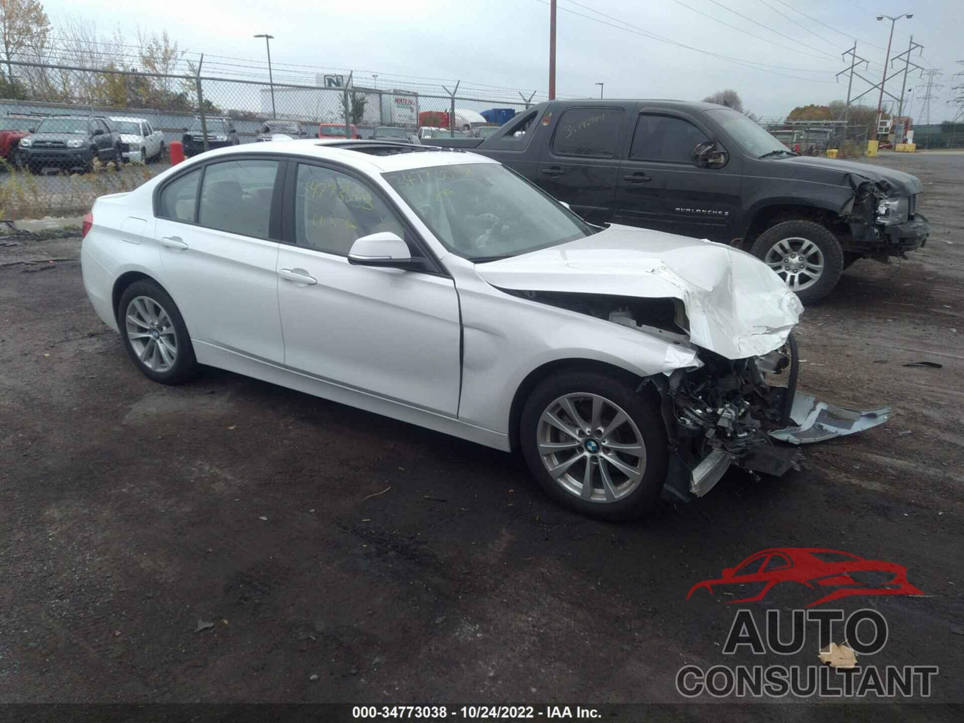 BMW 3 SERIES 2018 - WBA8E5G54JNV02305