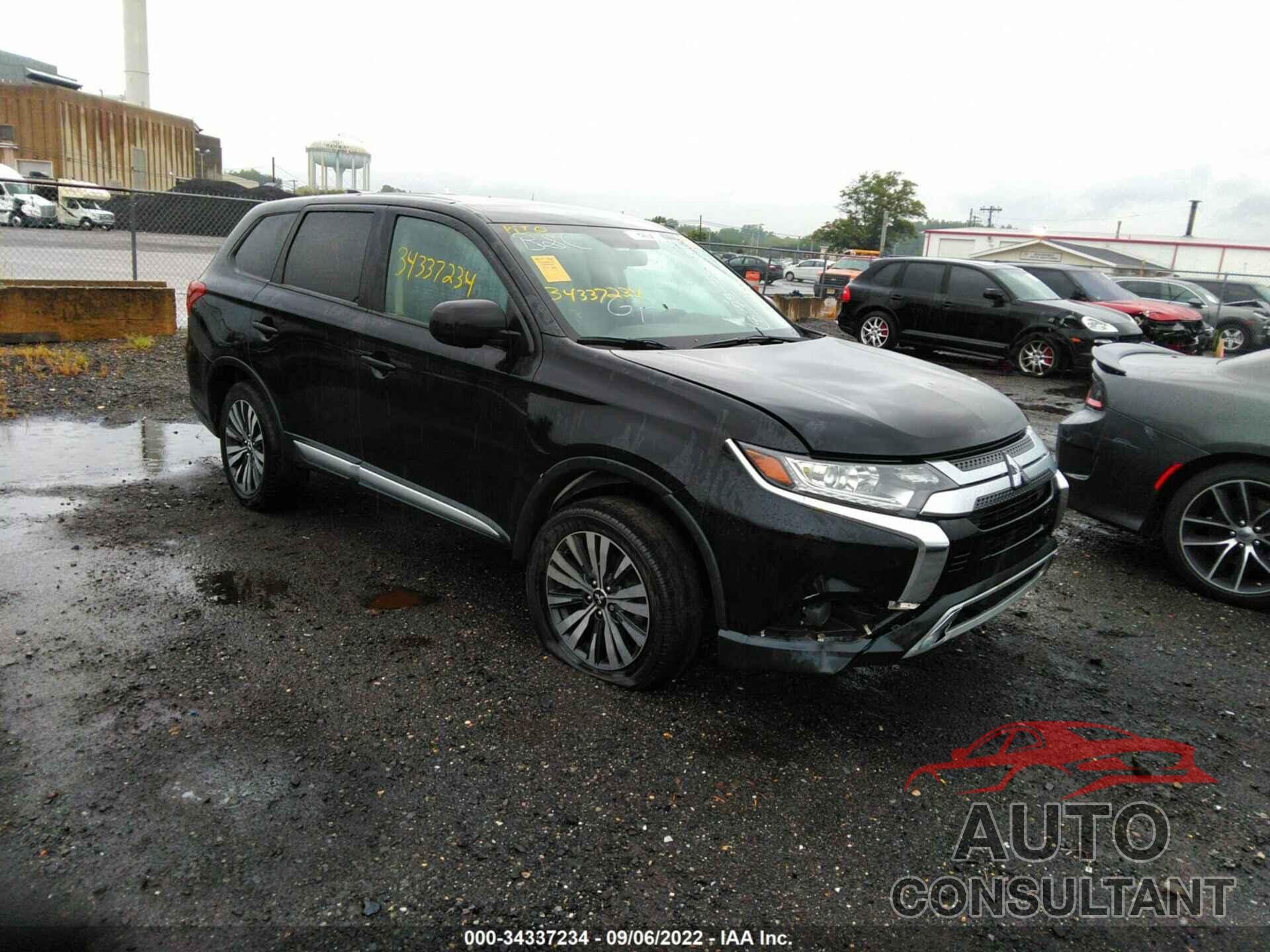 MITSUBISHI OUTLANDER 2019 - JA4AZ3A34KZ018708