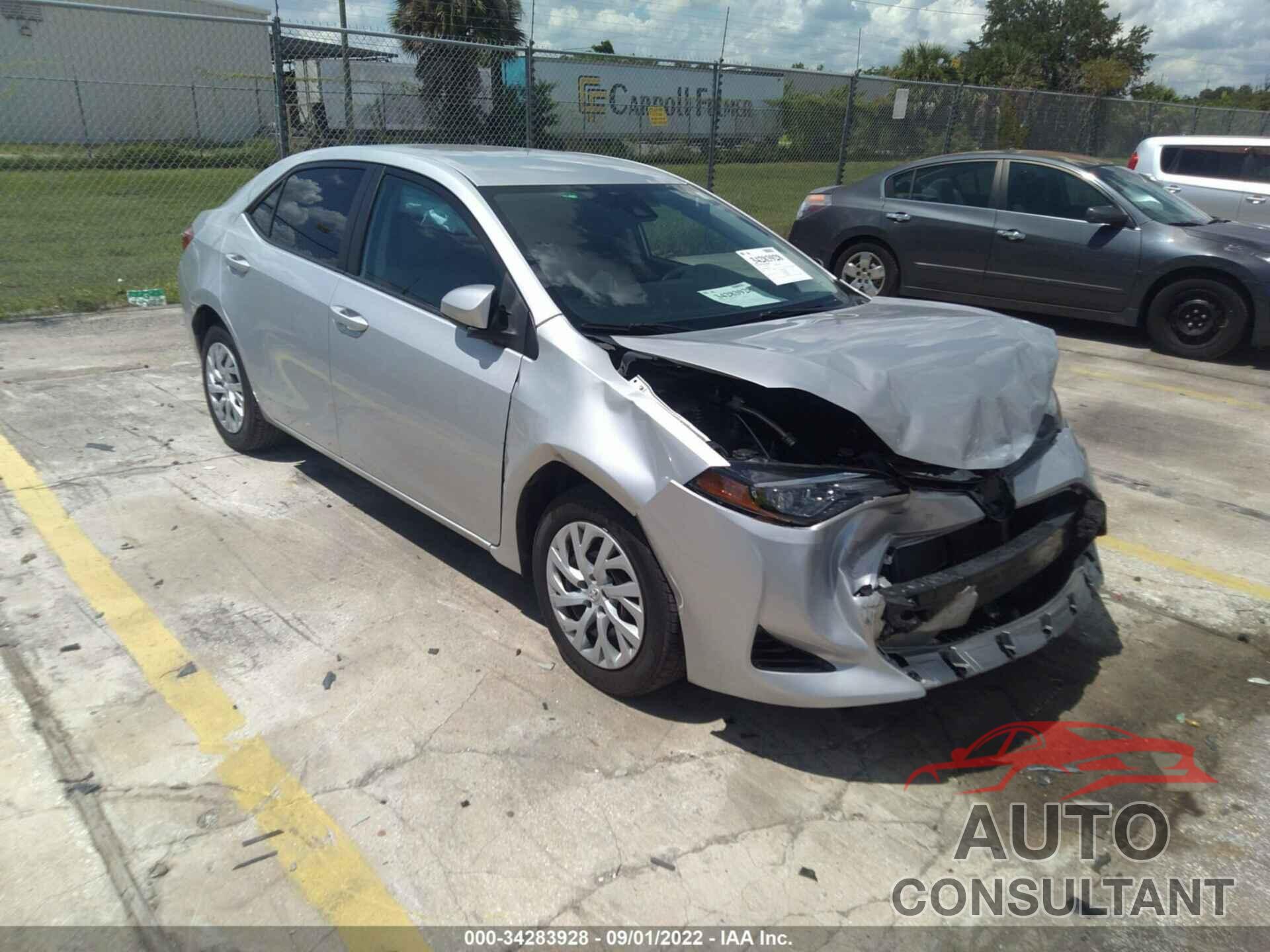 TOYOTA COROLLA 2018 - 5YFBURHE6JP853267