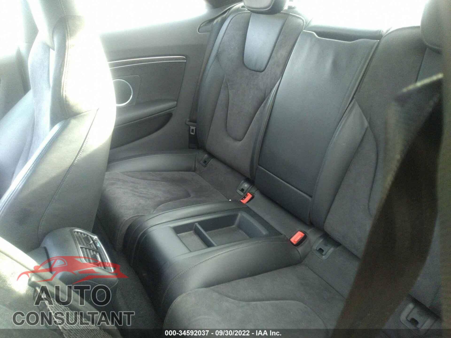 AUDI S5 2014 - WAUCGAFR8EA010567