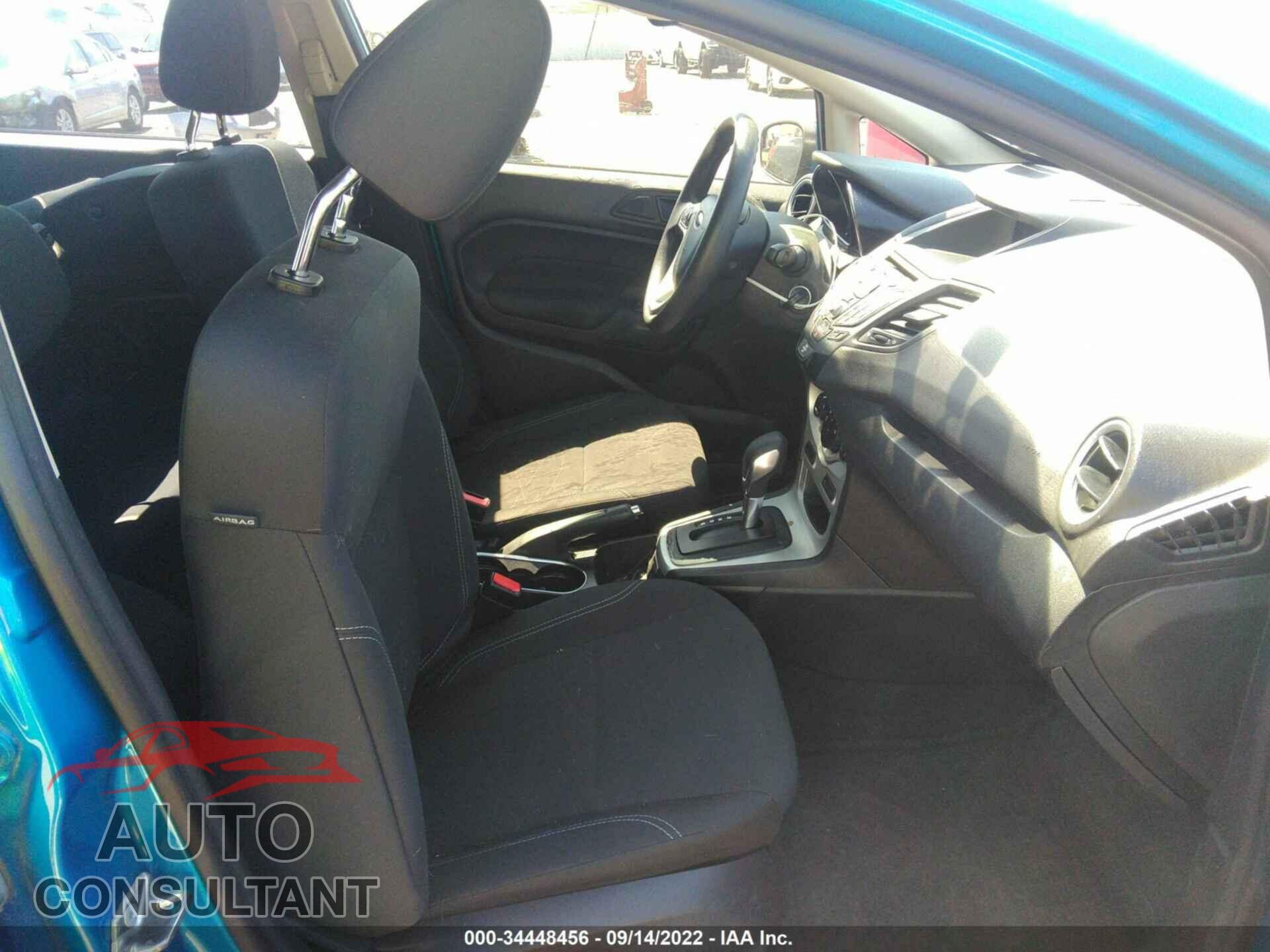 FORD FIESTA 2017 - 3FADP4EJ2HM169912