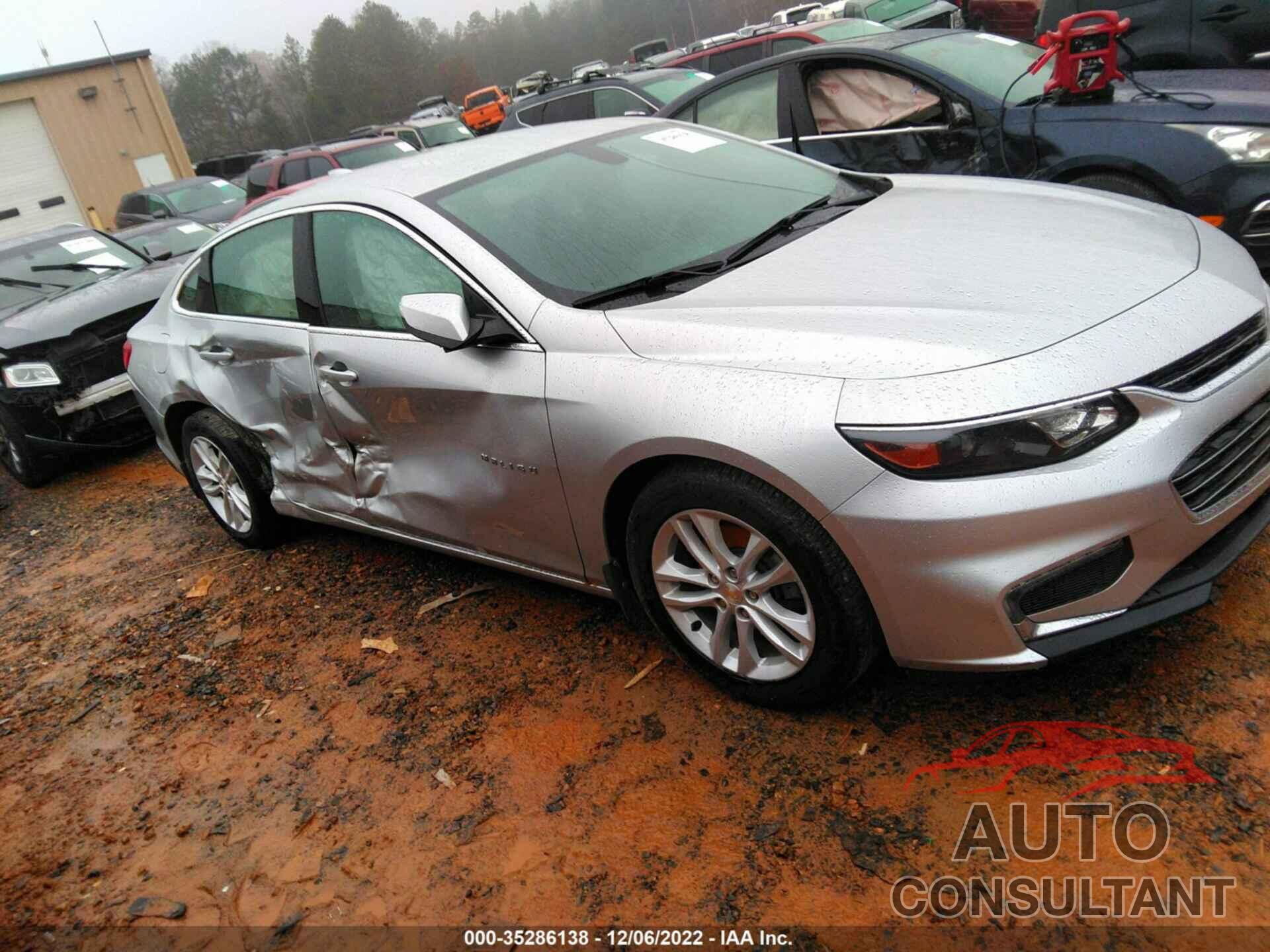 CHEVROLET MALIBU 2017 - 1G1ZE5ST6HF133246